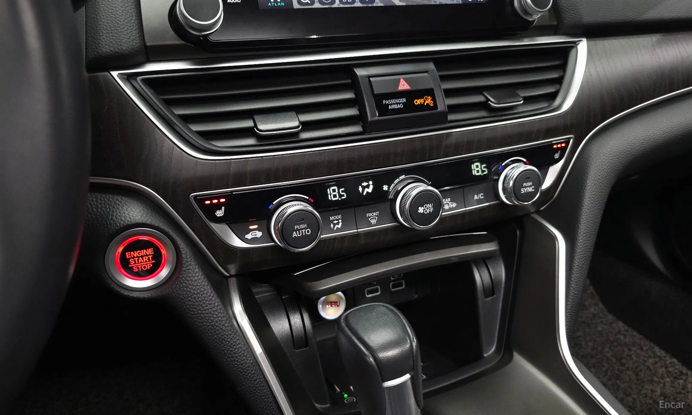 Honda Accord 10th Generation превью 17