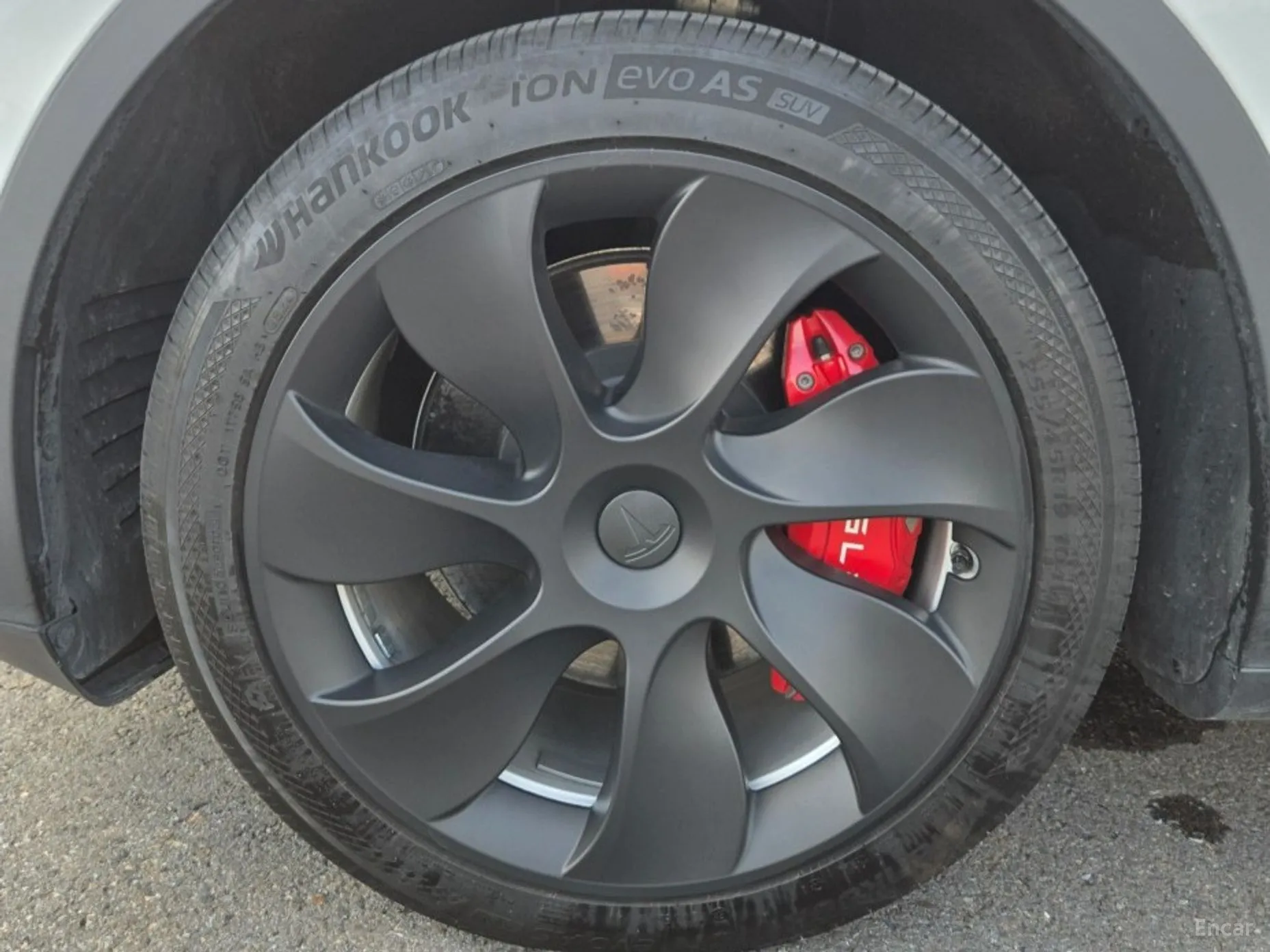 Tesla Model Y превью 4