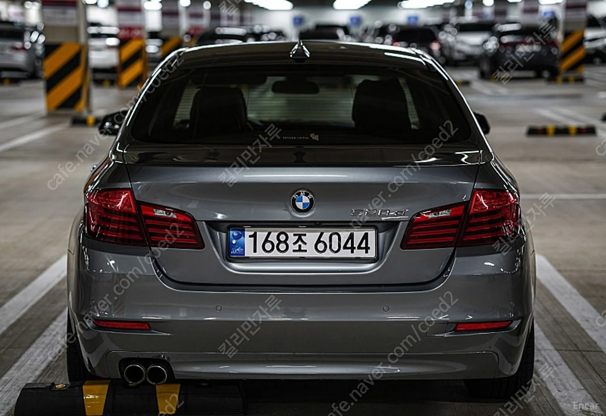 BMW 5 Series (F10) превью 5