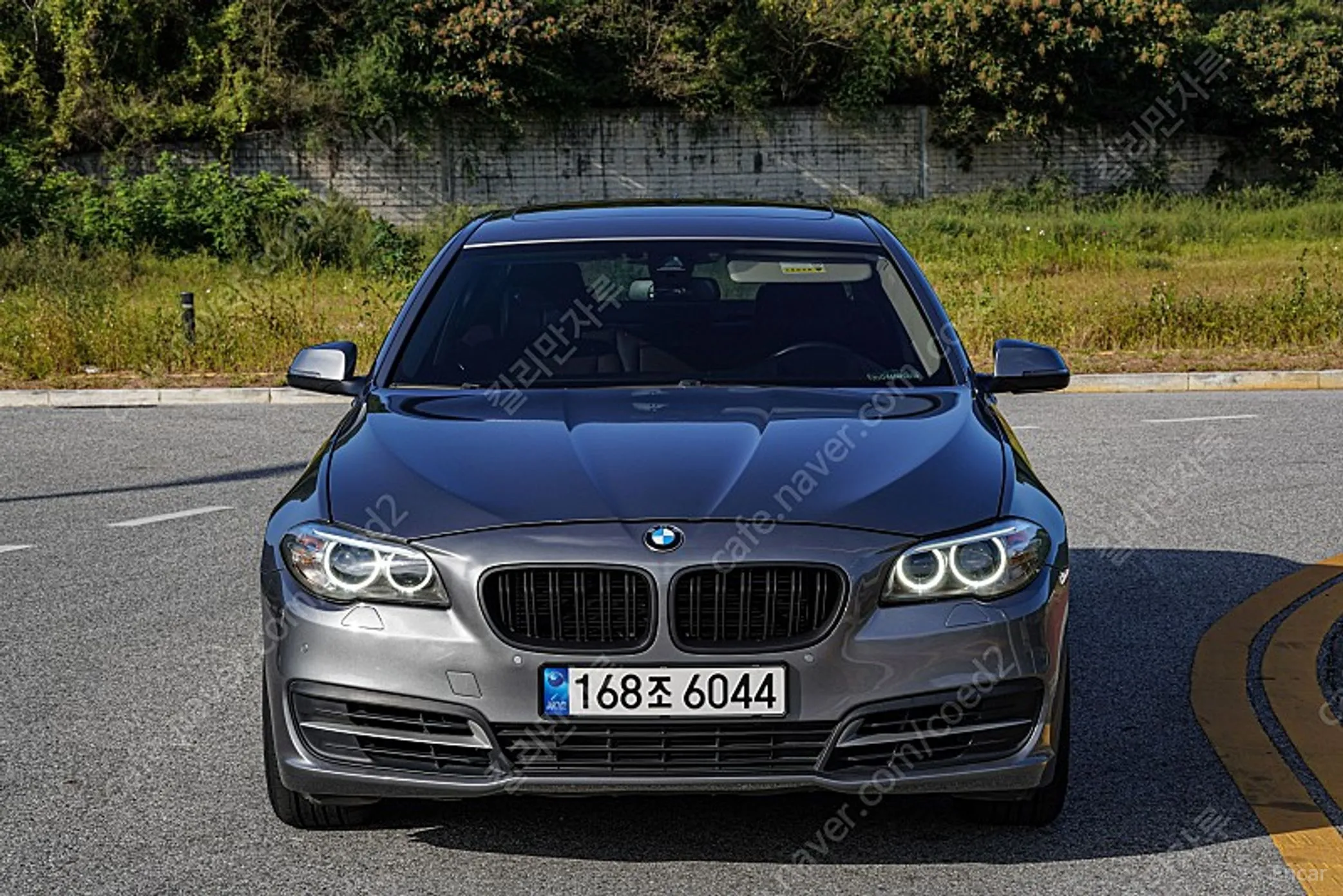 BMW 5 Series (F10) превью 6