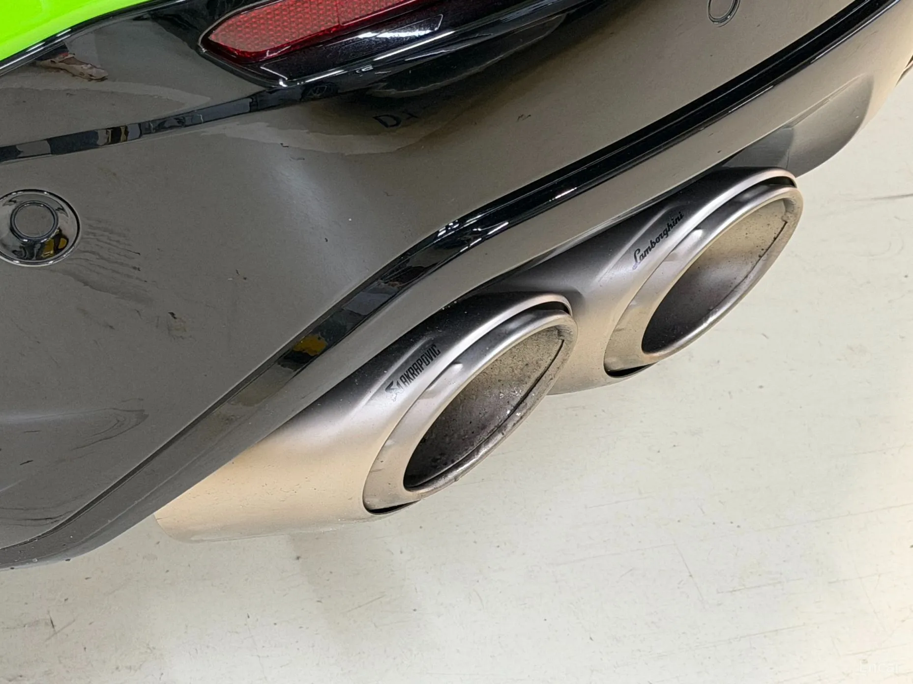 Lamborghini Urus превью 14