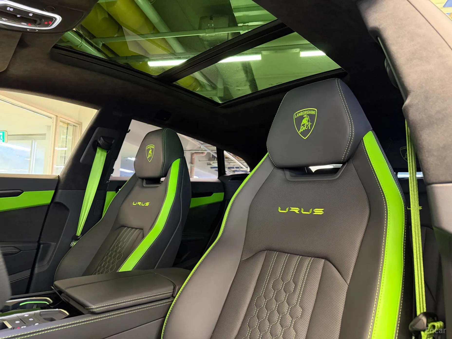 Lamborghini Urus превью 7
