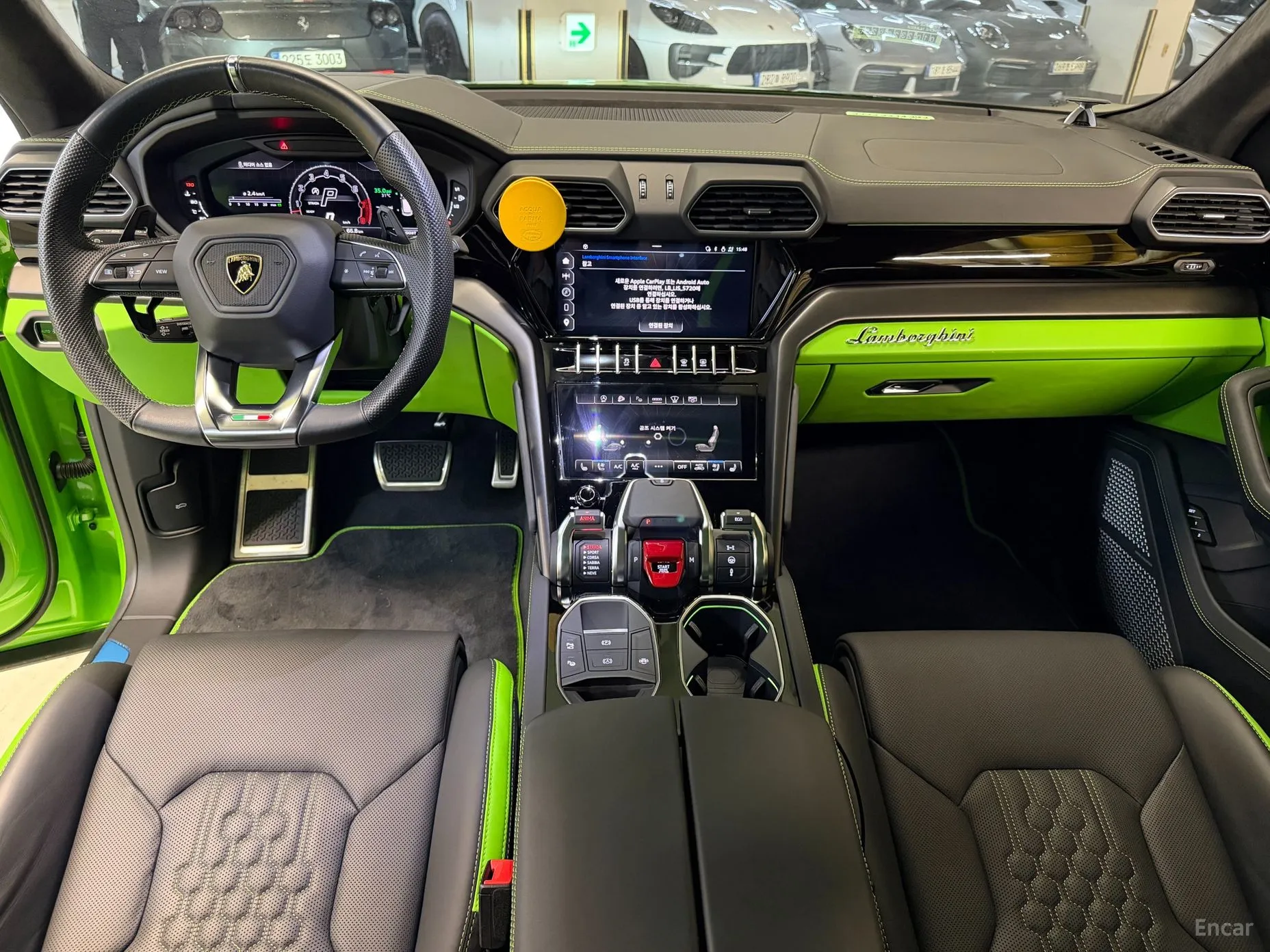 Lamborghini Urus превью 9