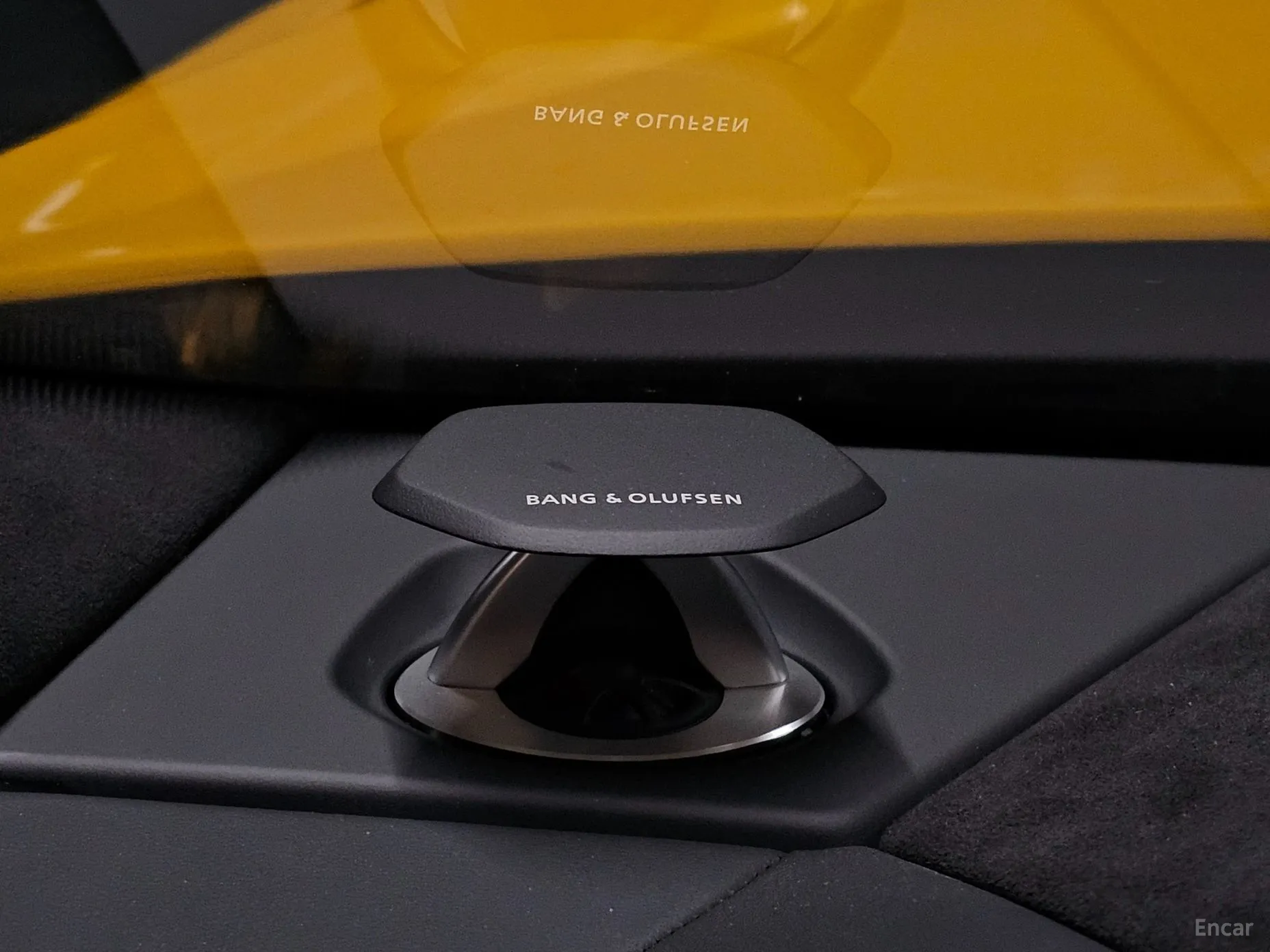 Lamborghini Urus превью 12