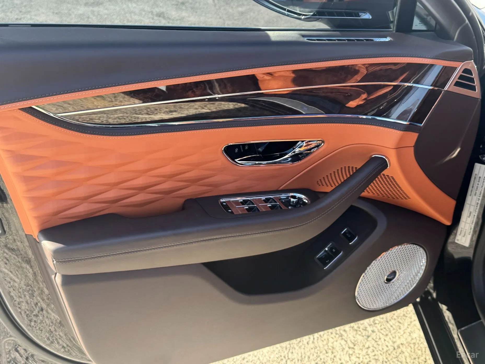 Bentley Flying Spur 3rd Generation превью 11