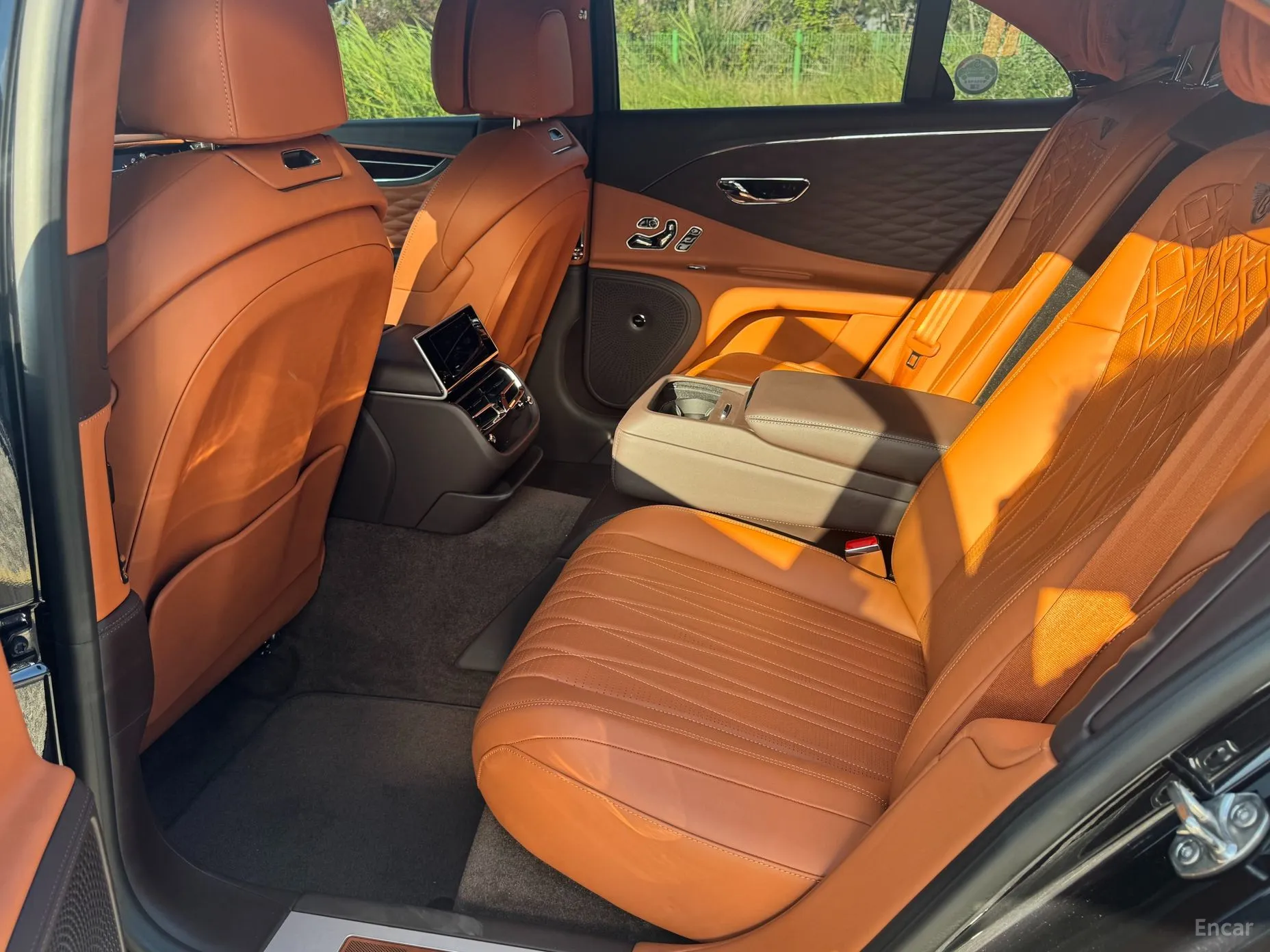 Bentley Flying Spur 3rd Generation превью 17