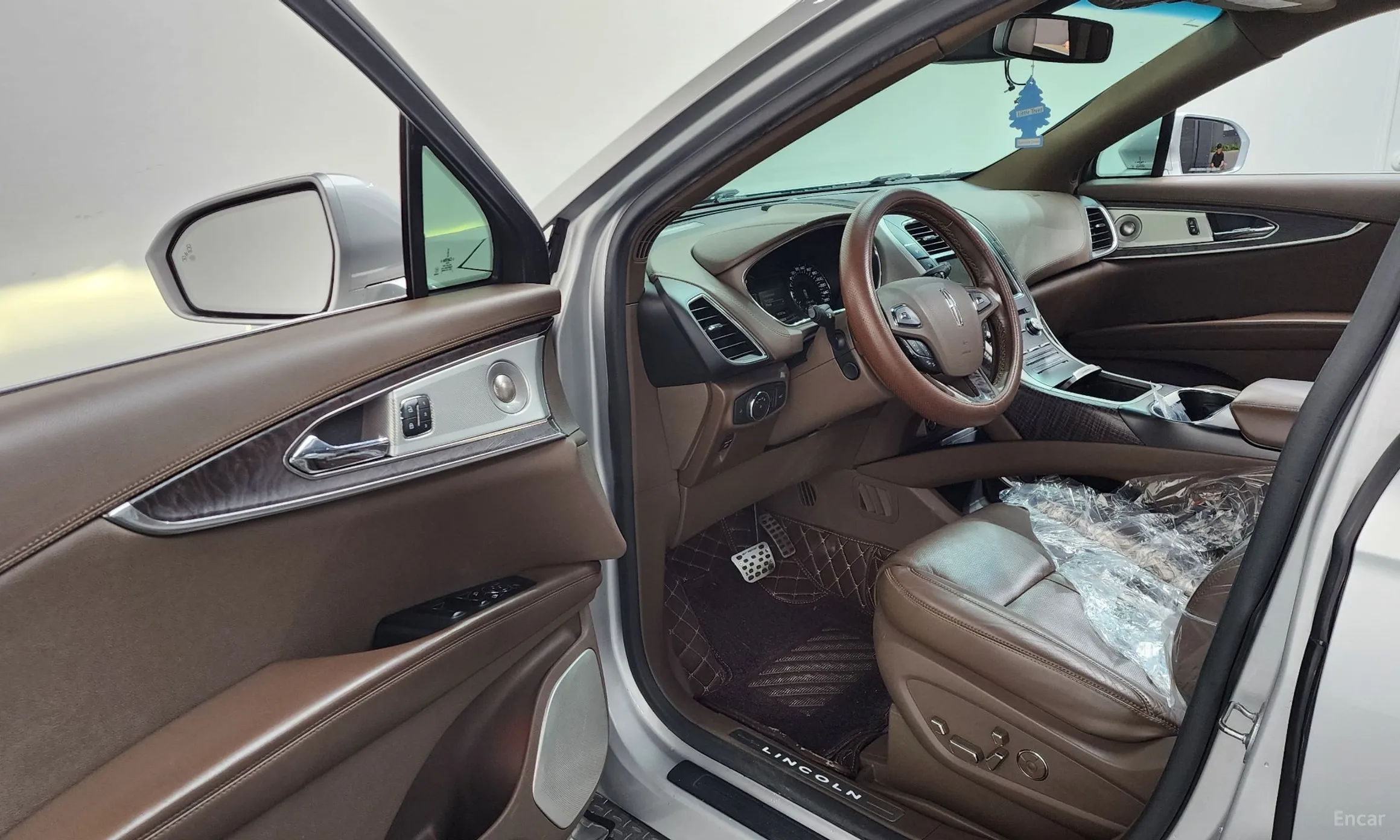Lincoln MKX 2nd Generation превью 10