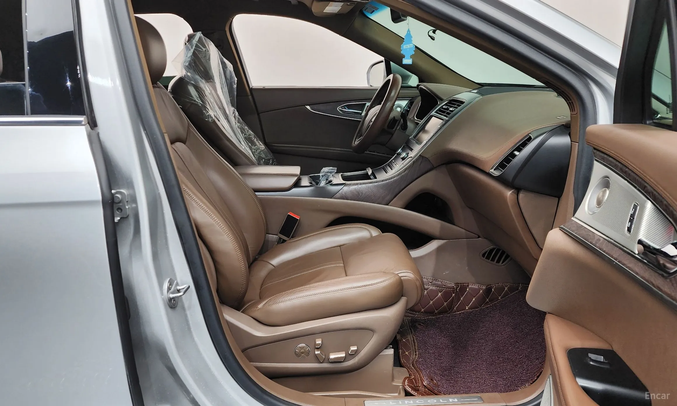 Lincoln MKX 2nd Generation превью 11