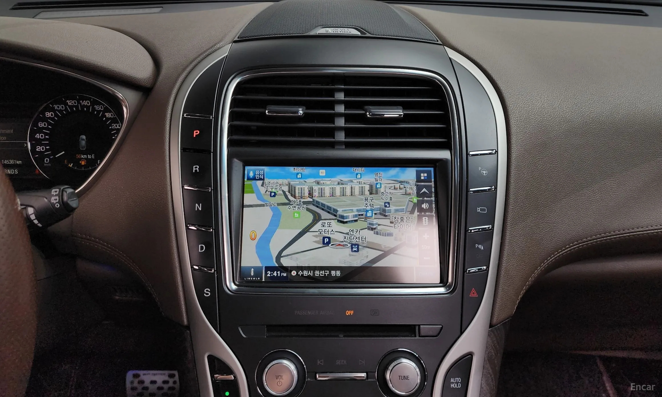 Lincoln MKX 2nd Generation превью 14