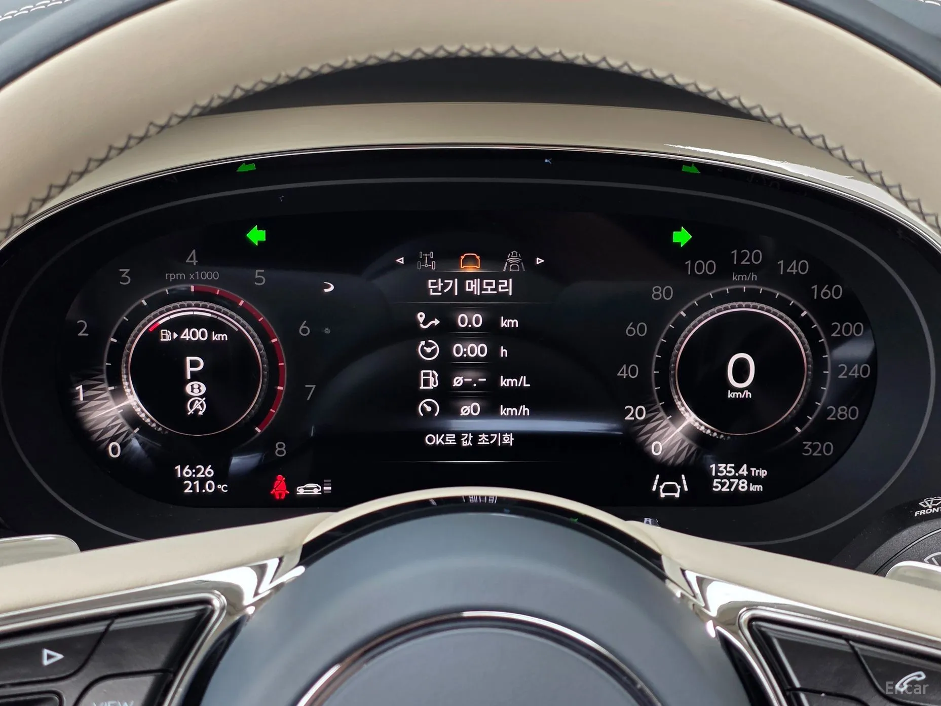 Bentley Bentayga превью 8