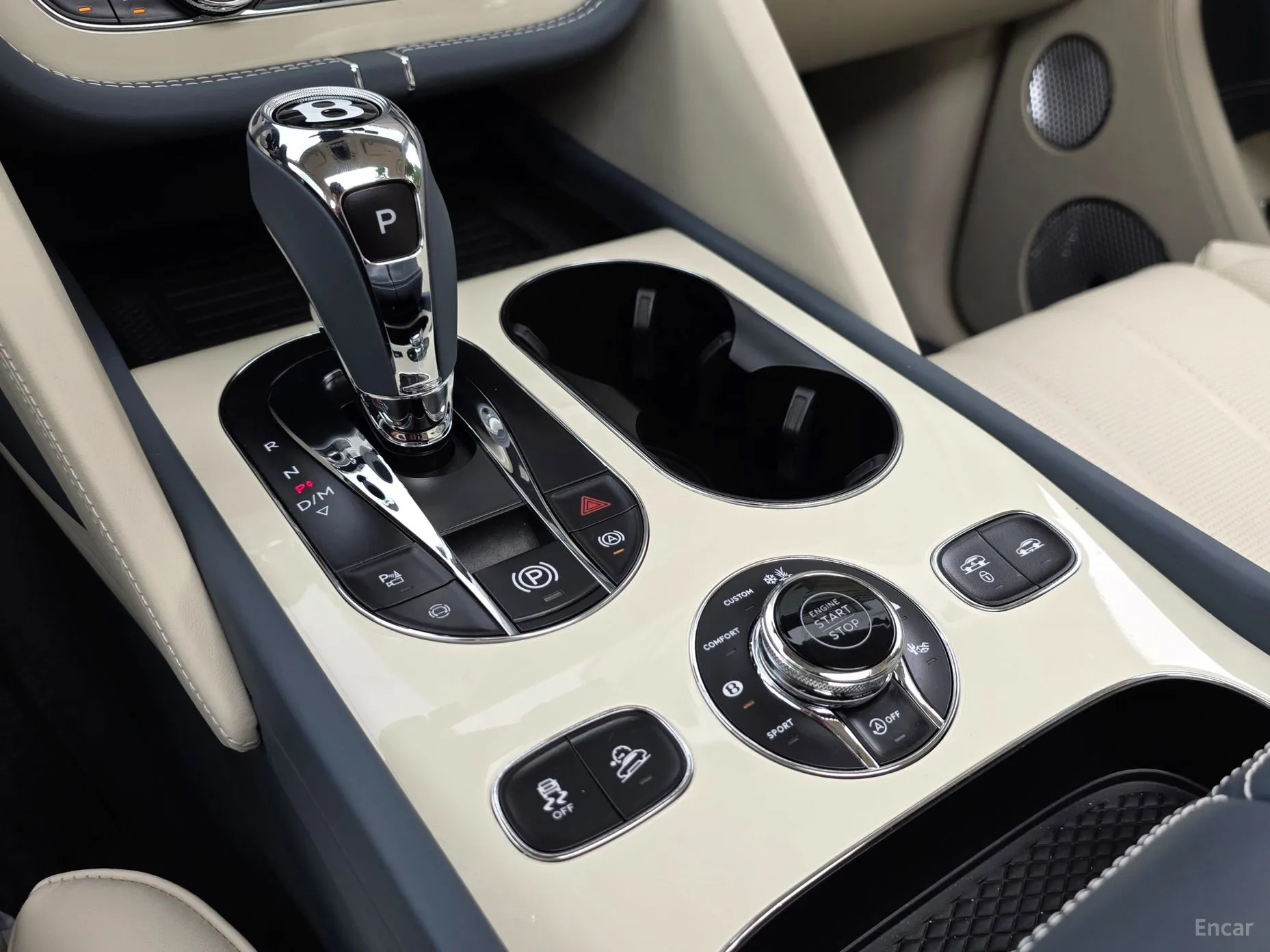 Bentley Bentayga превью 9