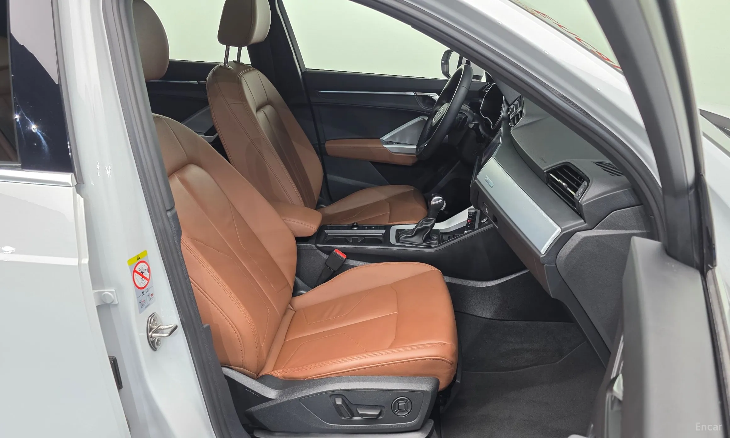 Audi Q3 (F3) превью 11