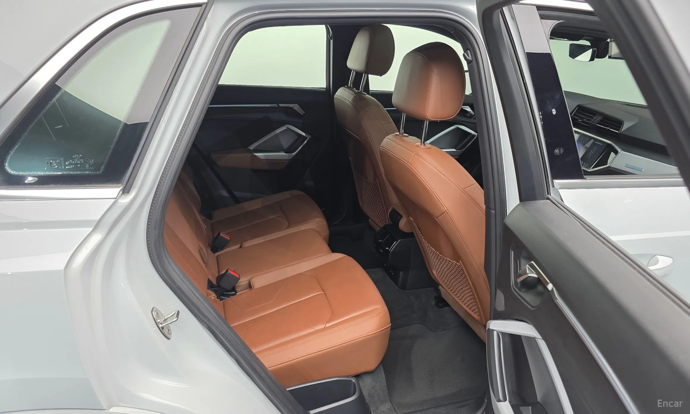 Audi Q3 (F3) превью 12