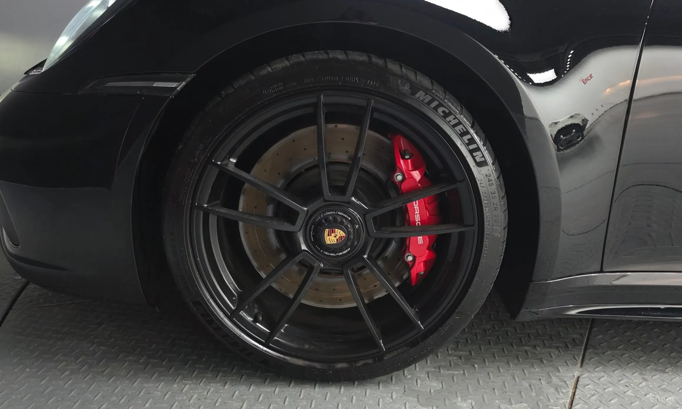Porsche 911 (992) превью 5