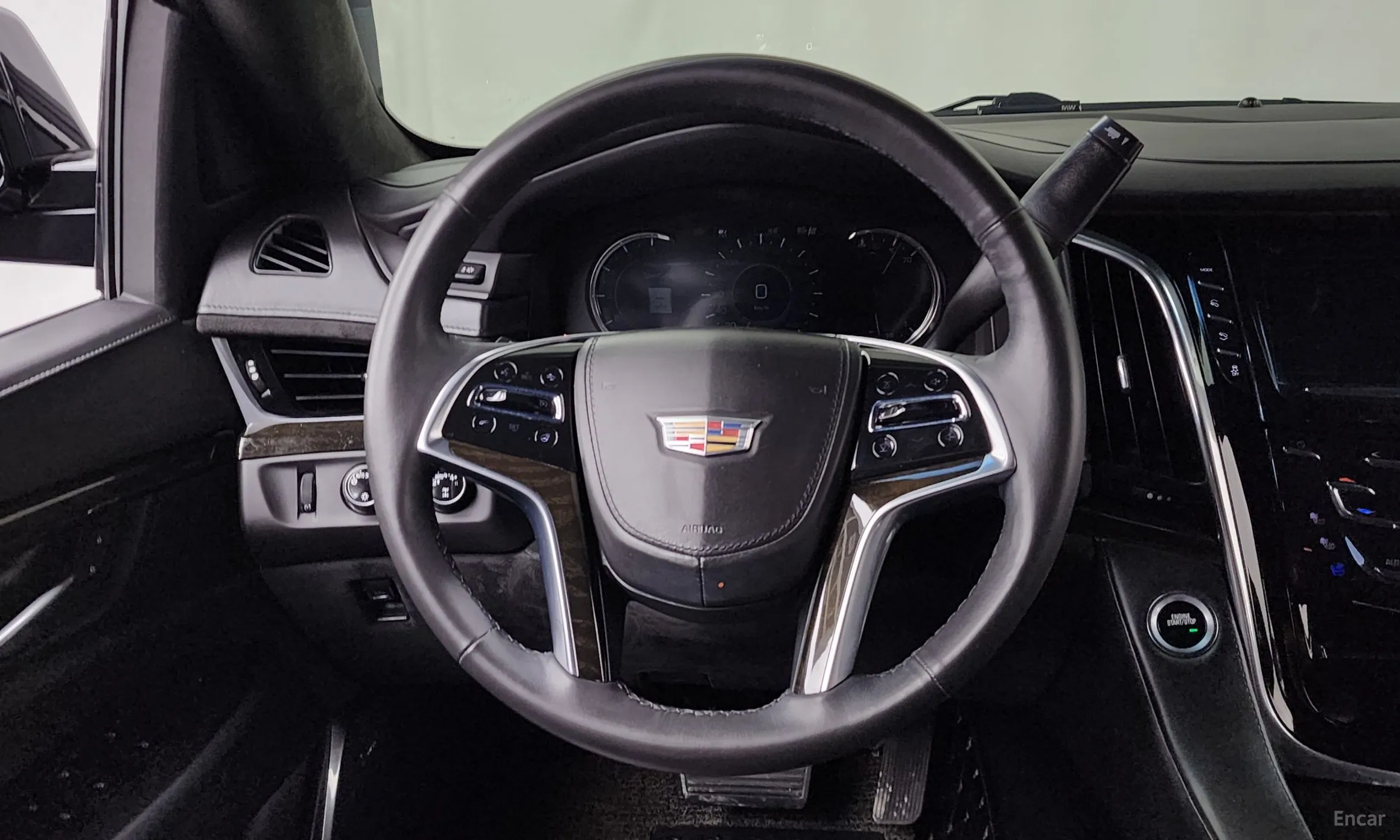 Cadillac Escalade превью 13