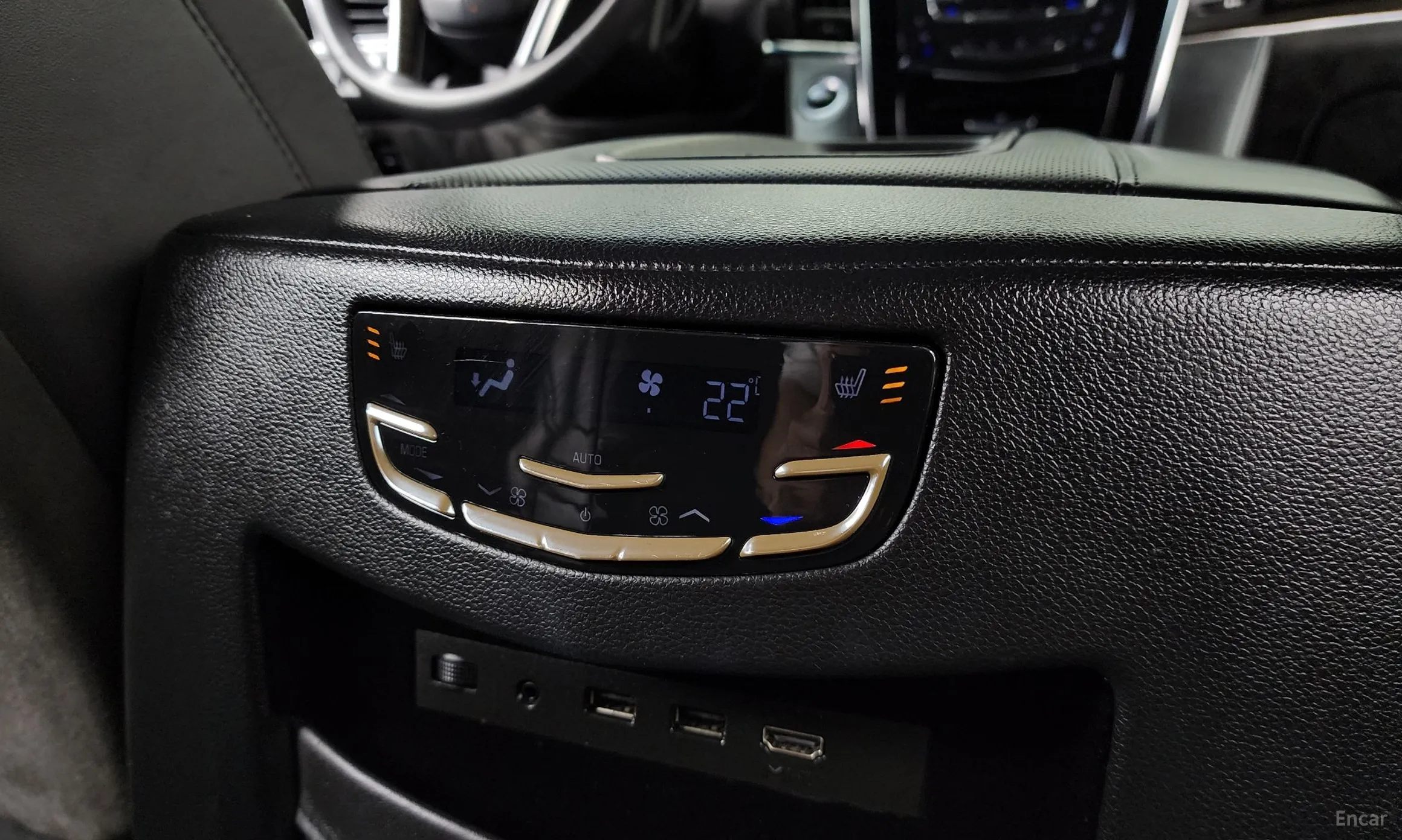 Cadillac Escalade превью 19