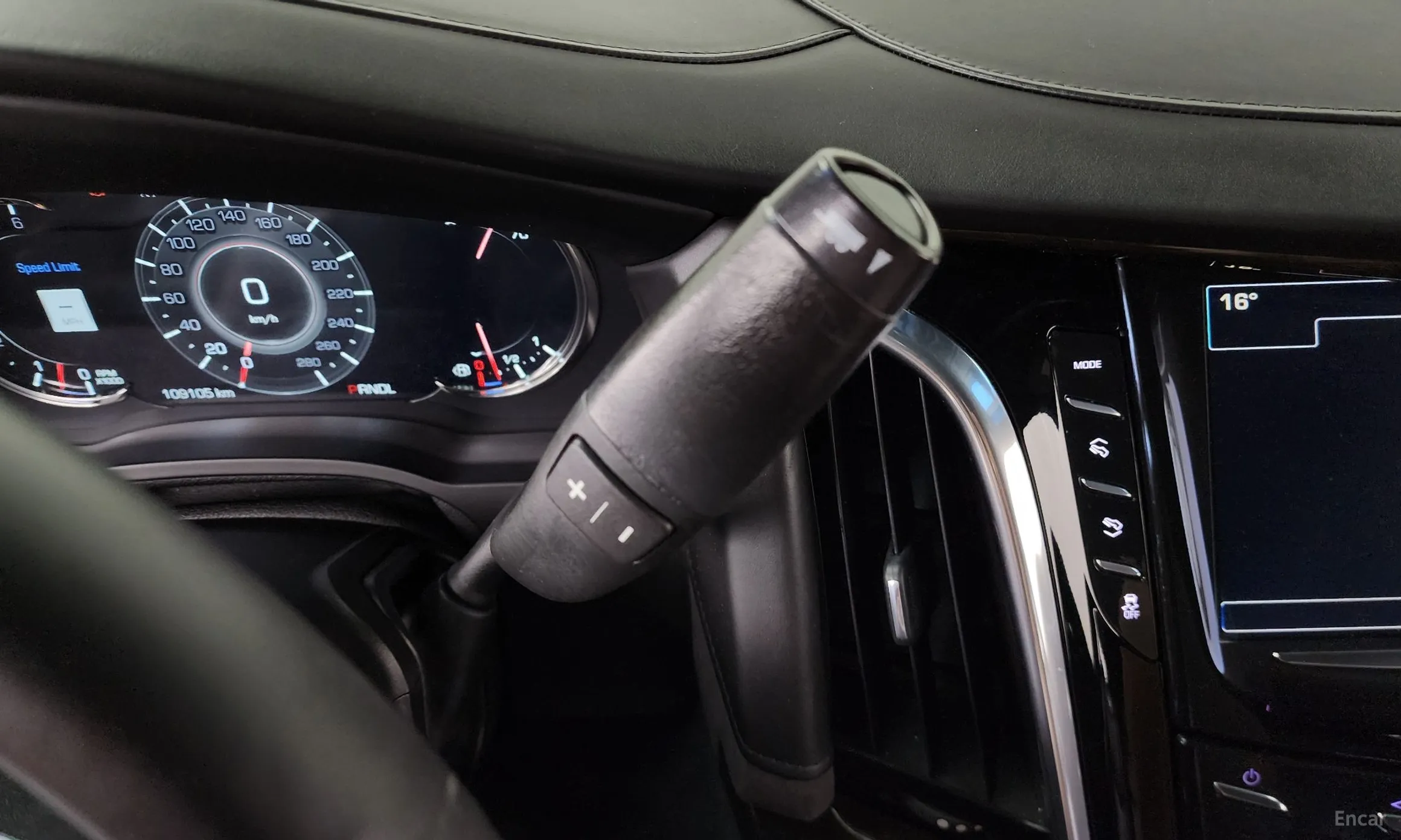Cadillac Escalade превью 9