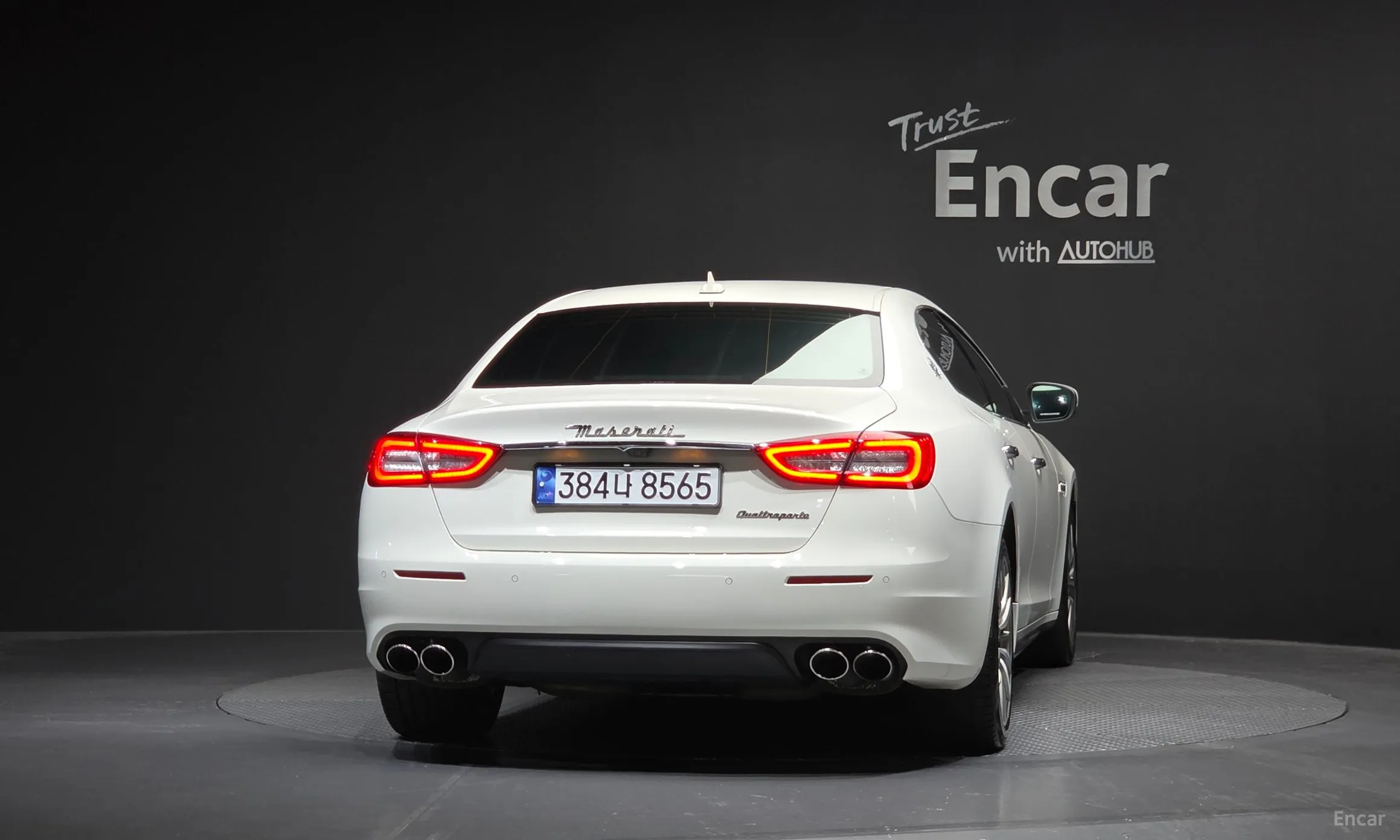Maserati Quattroporte превью 4