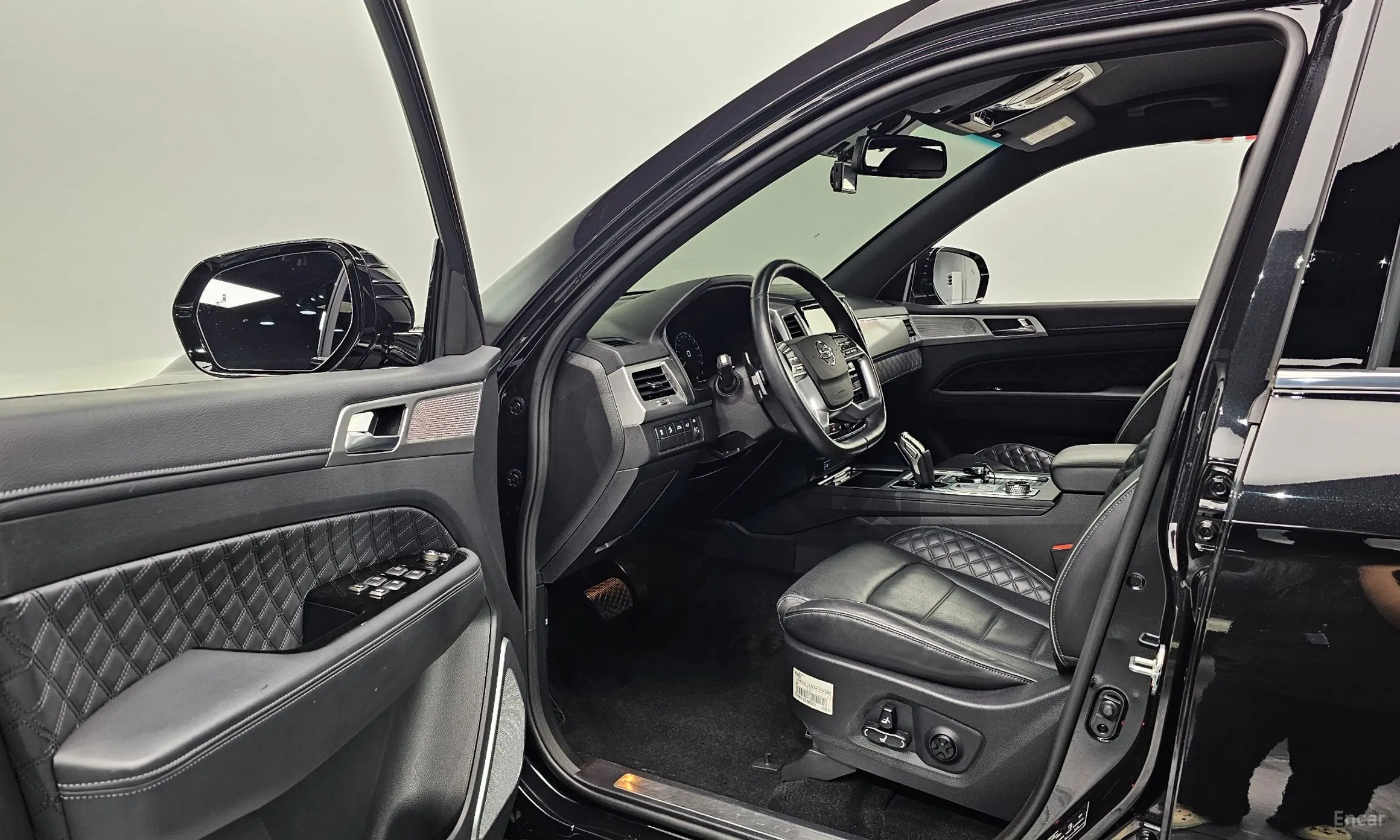 KG Mobility (SsangYong) Rexton превью 10