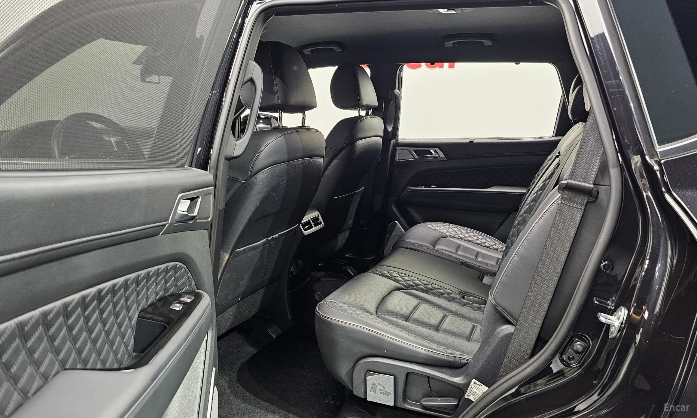 KG Mobility (SsangYong) Rexton превью 11