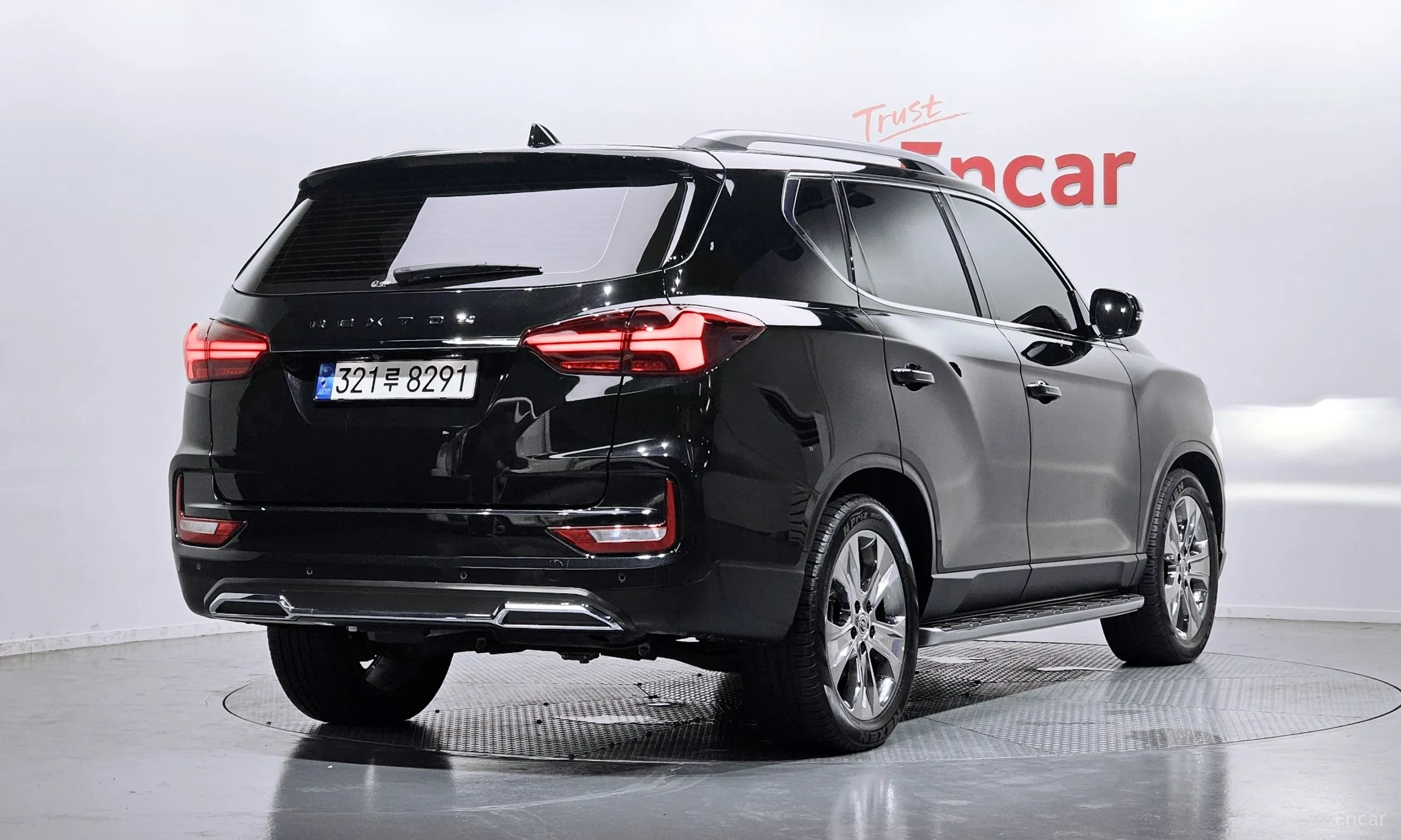 KG Mobility (SsangYong) Rexton превью 2