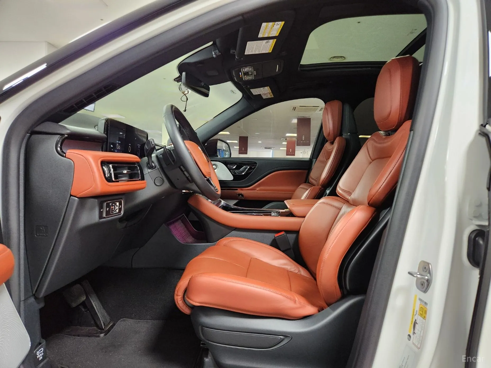 Lincoln Aviator 2nd Generation превью 10