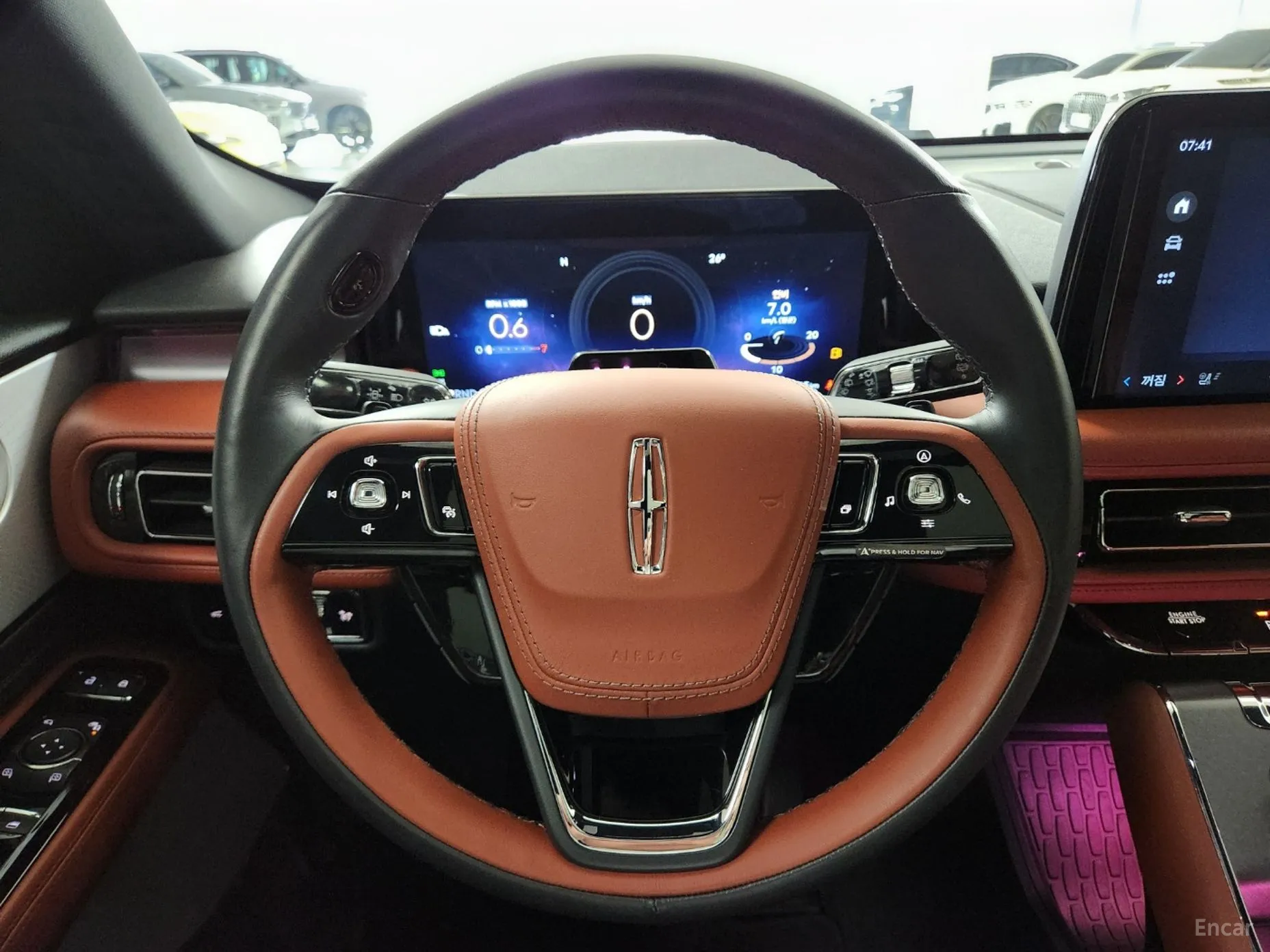 Lincoln Aviator 2nd Generation превью 17