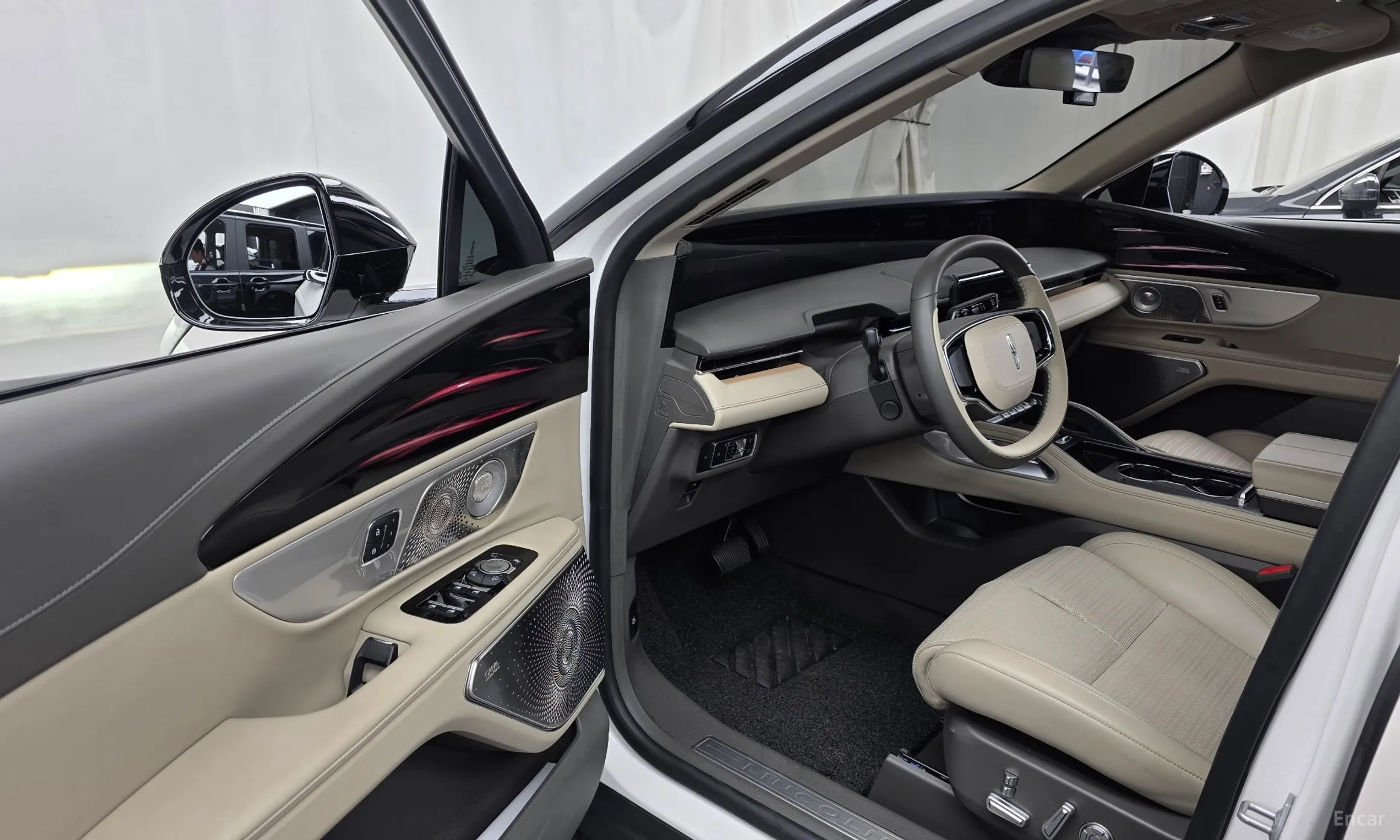 Lincoln Nautilus Gen 2 превью 10