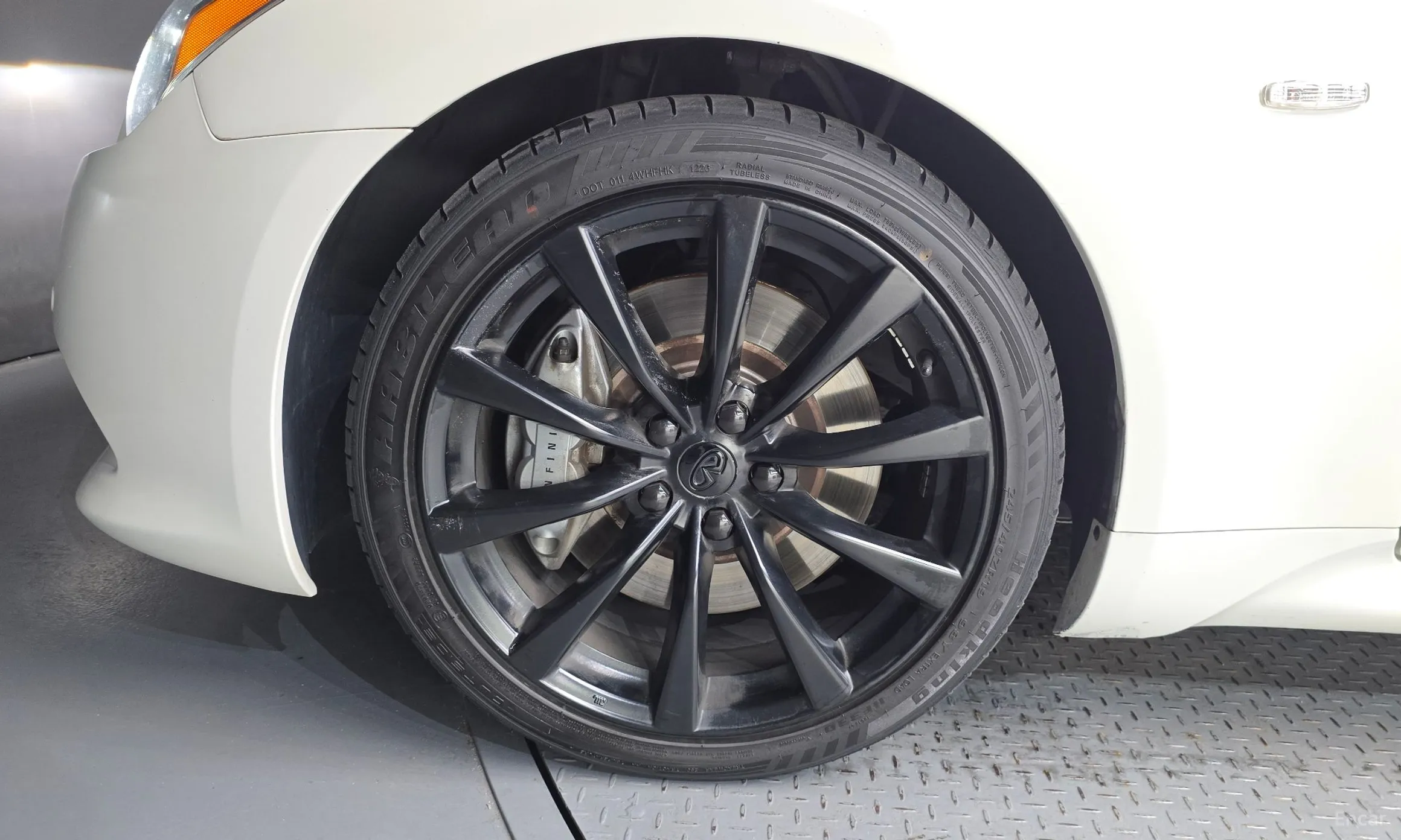 Infiniti G37 превью 5