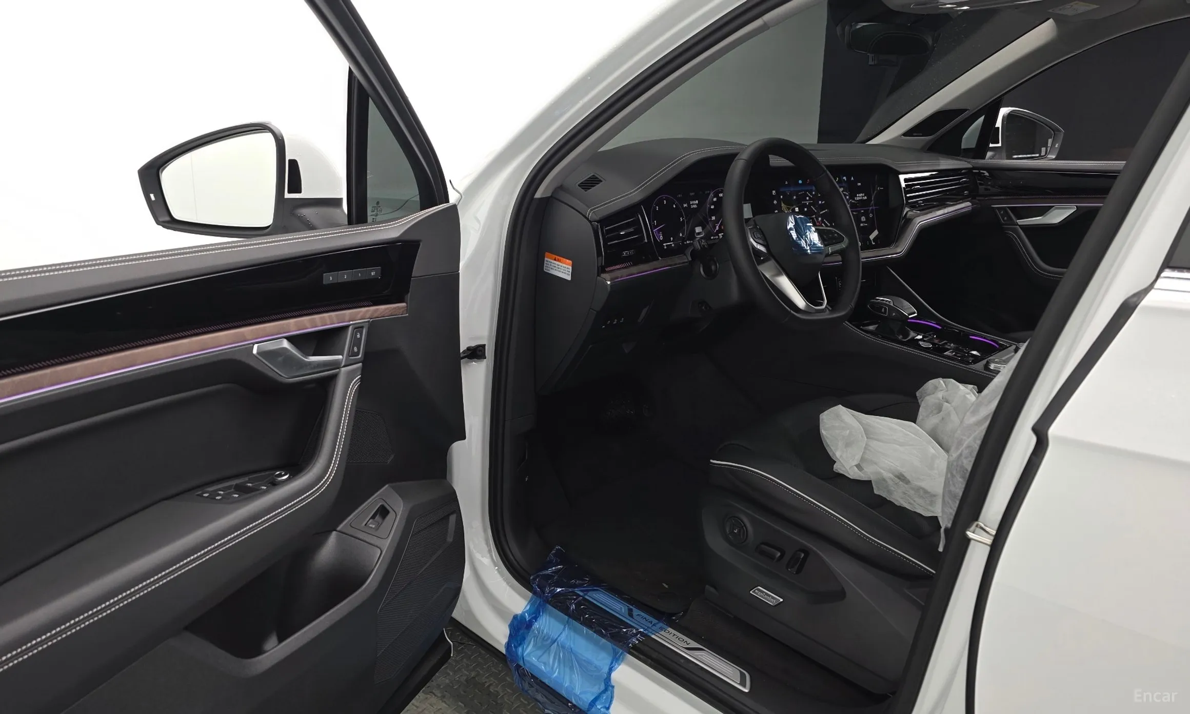 Volkswagen Touareg 3rd Generation превью 10
