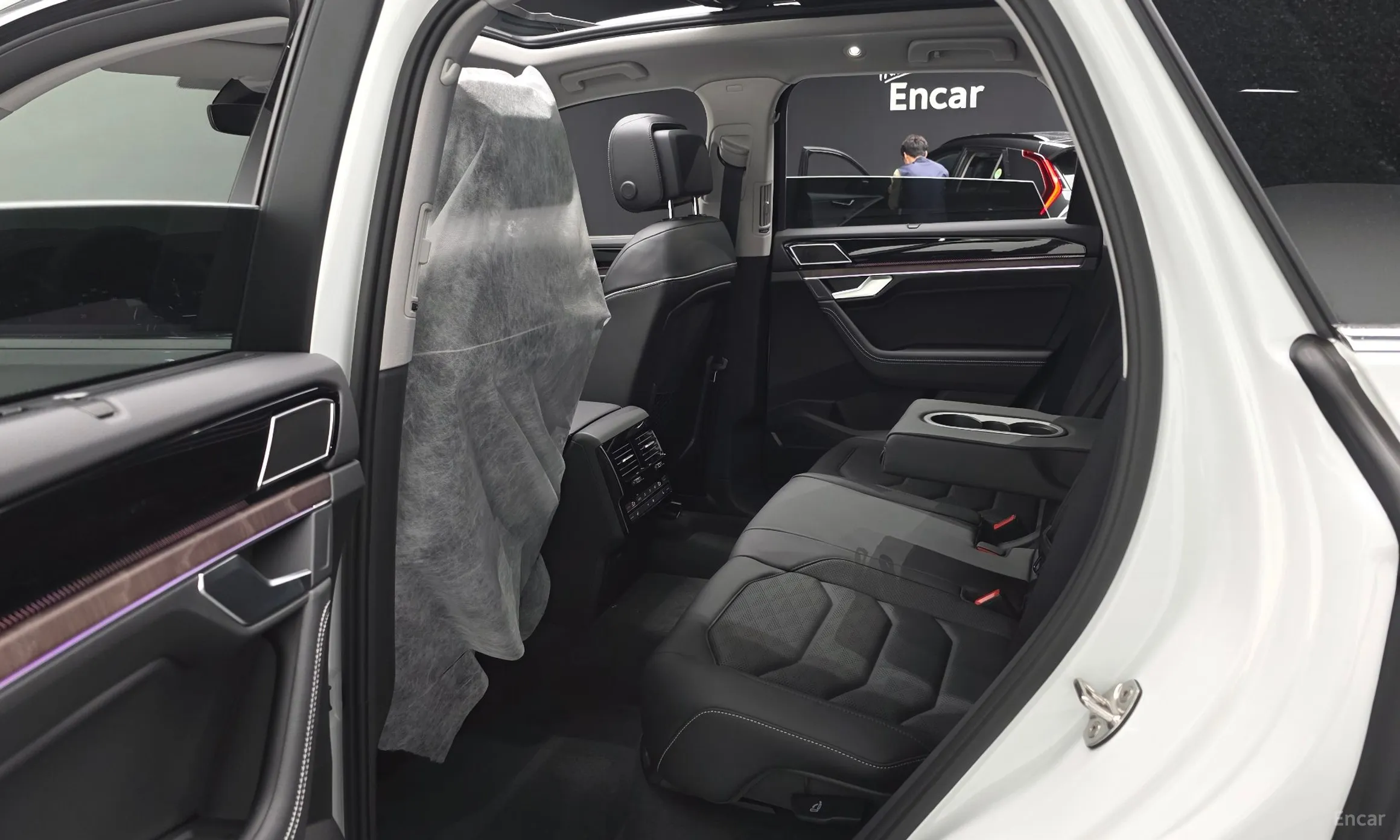 Volkswagen Touareg 3rd Generation превью 11