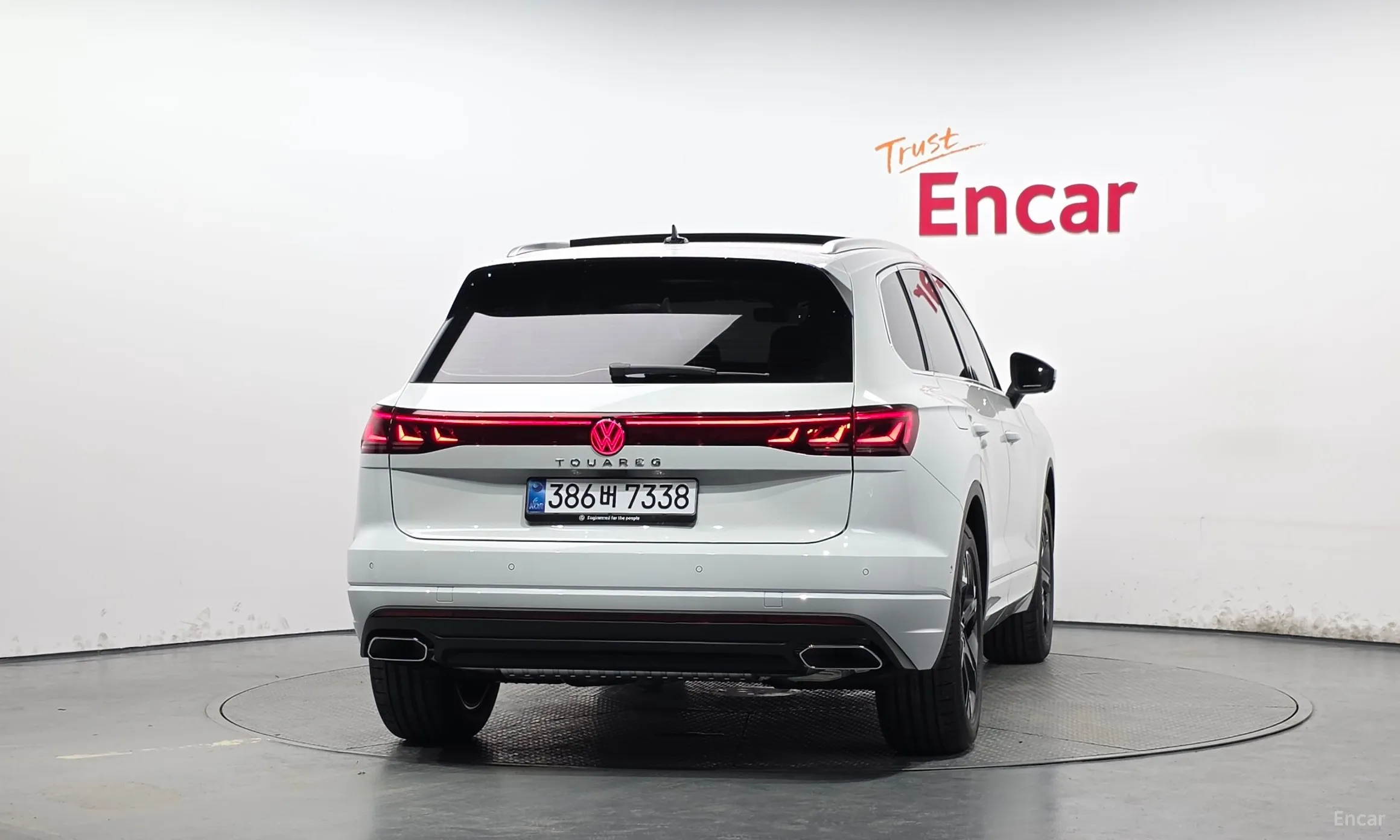 Volkswagen Touareg 3rd Generation превью 4
