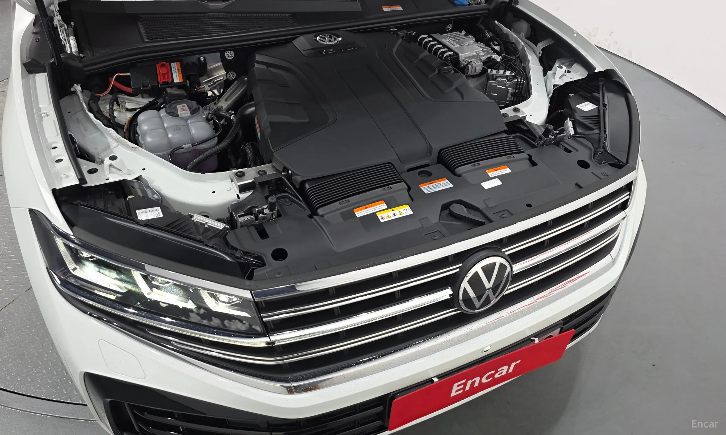 Volkswagen Touareg 3rd Generation превью 6