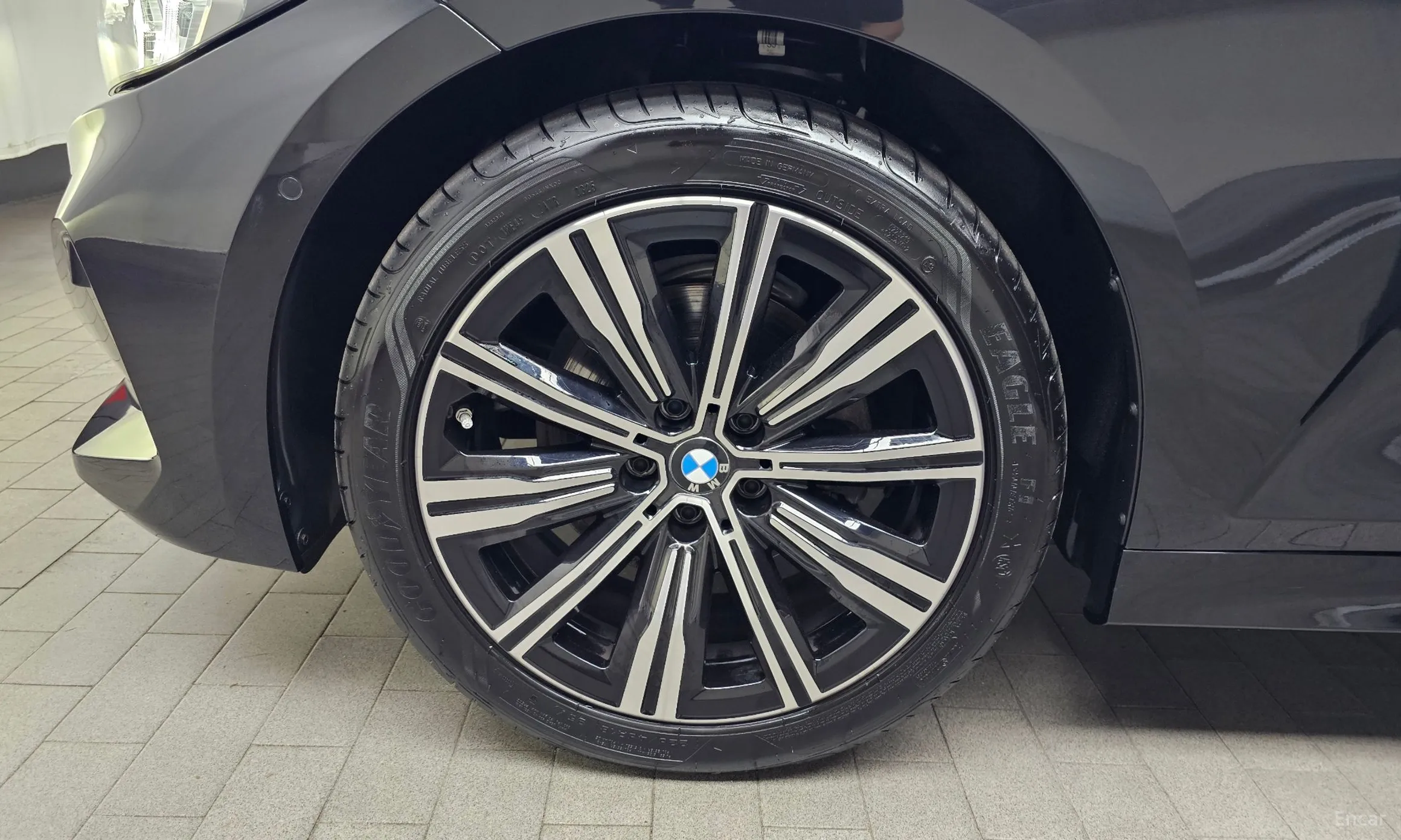 BMW 3 Series (G20) превью 5