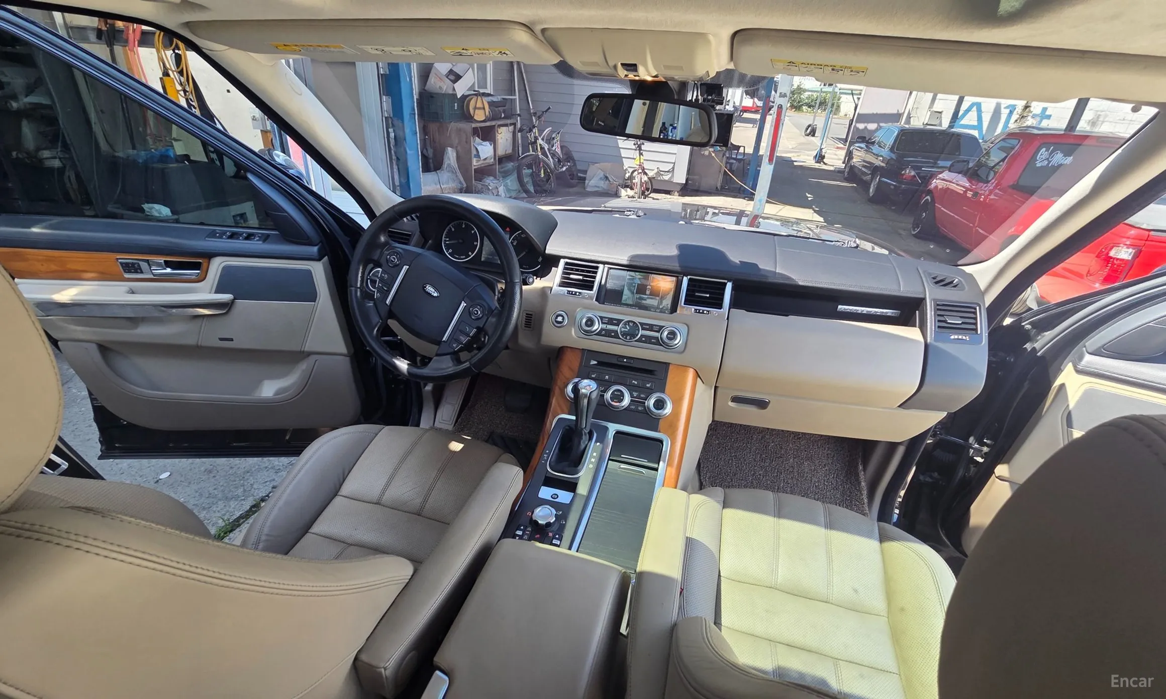 Land Rover Range Rover Sport превью 18
