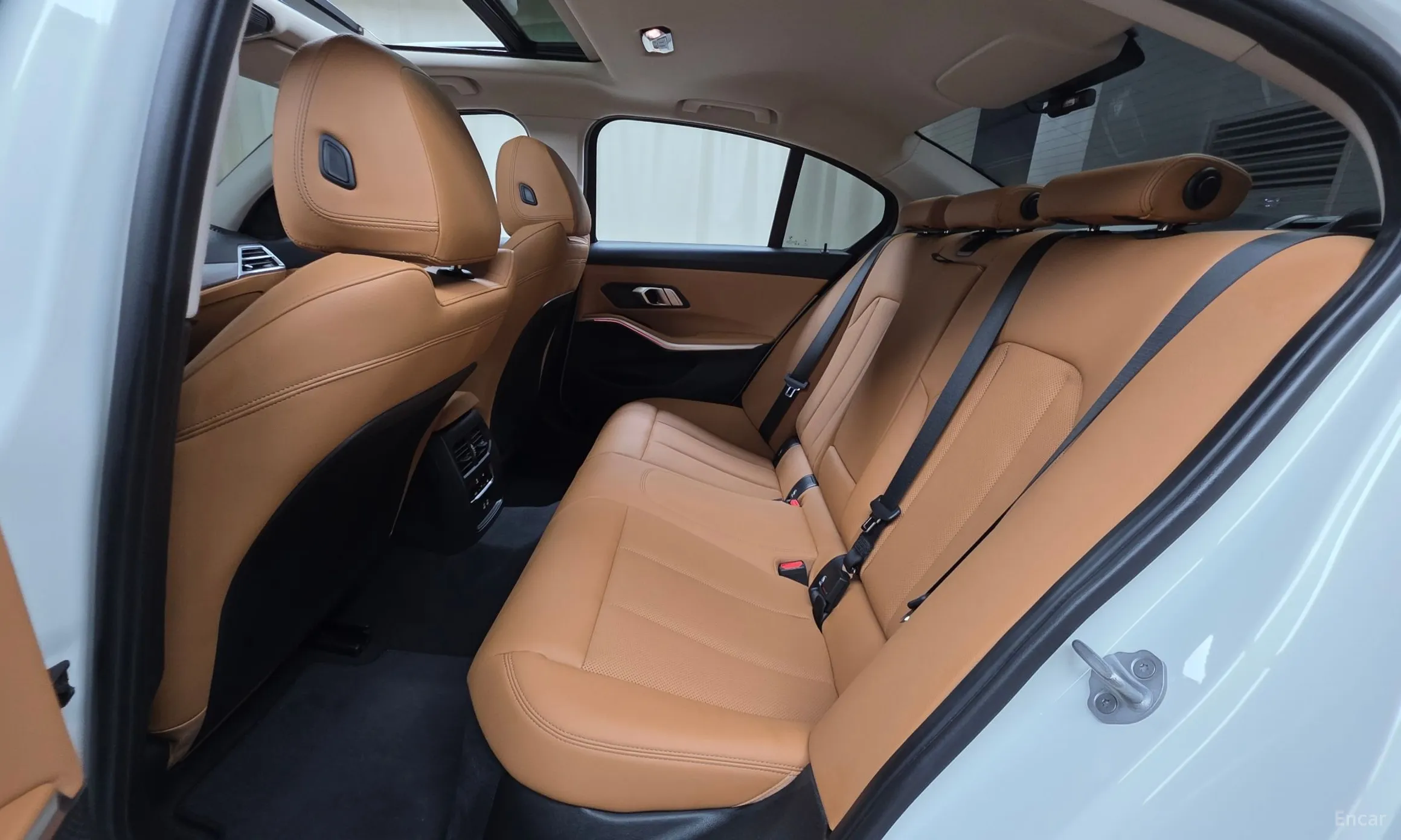 BMW 3 Series (G20) превью 12