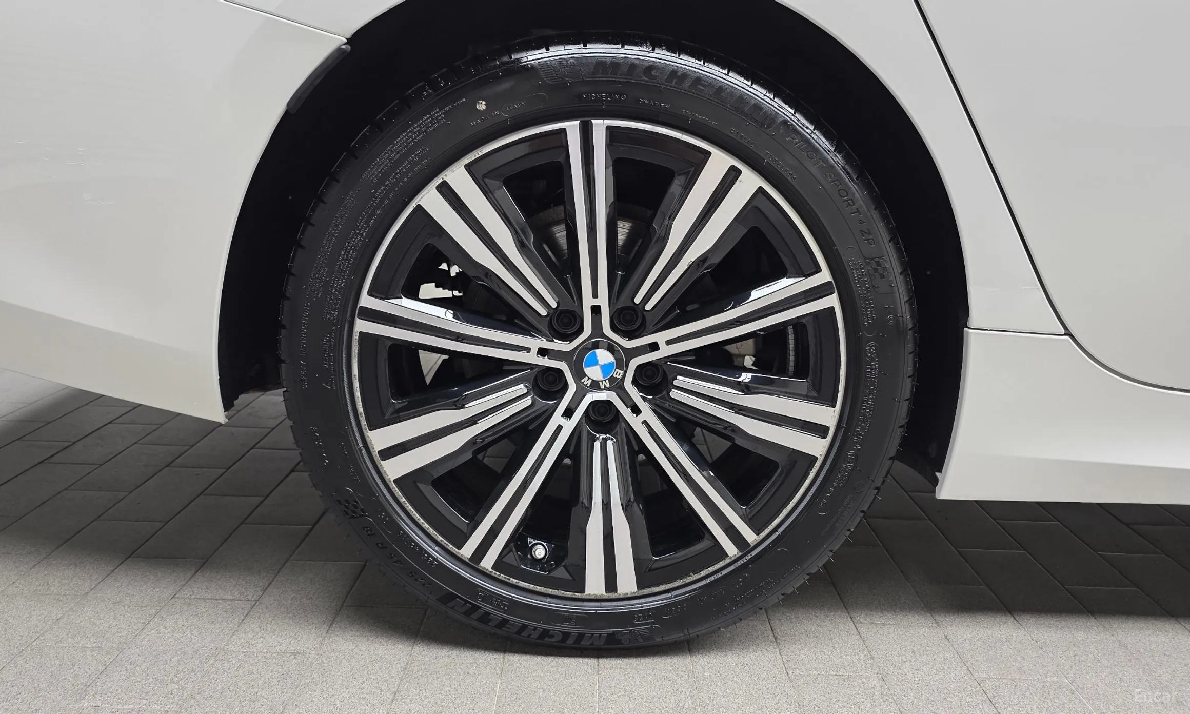 BMW 3 Series (G20) превью 5
