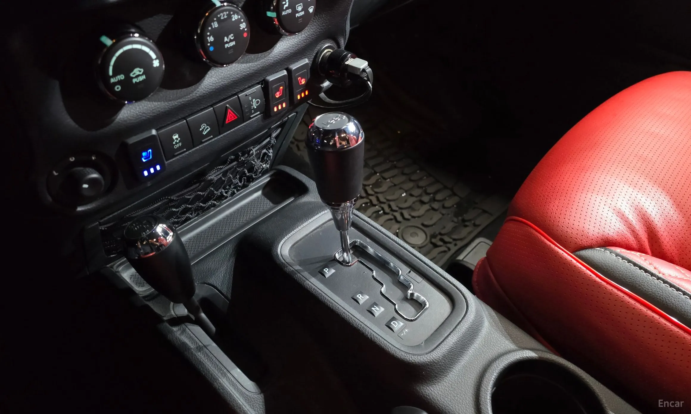 Jeep Wrangler (JK) превью 9