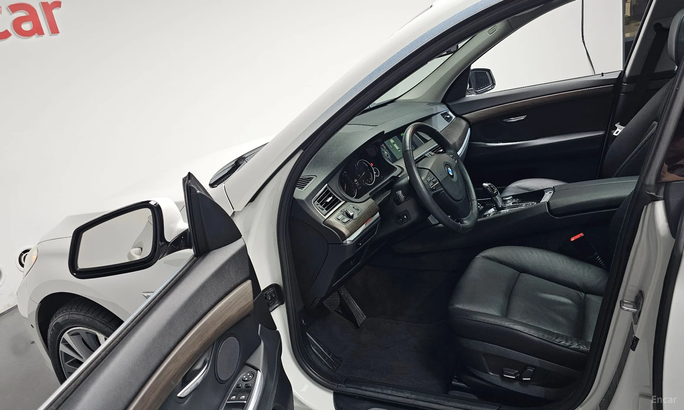 BMW 5 Series GT (F07) превью 10