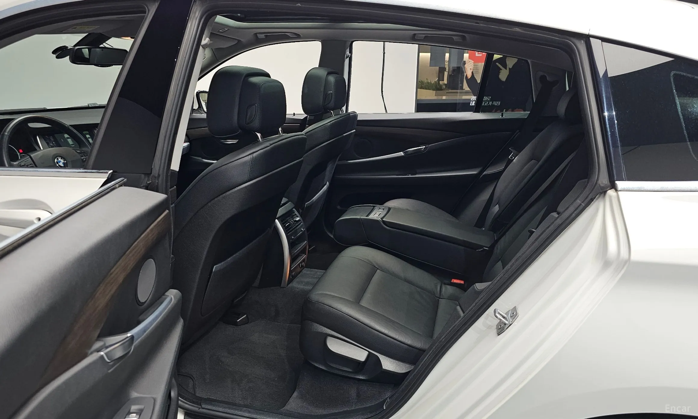 BMW 5 Series GT (F07) превью 12