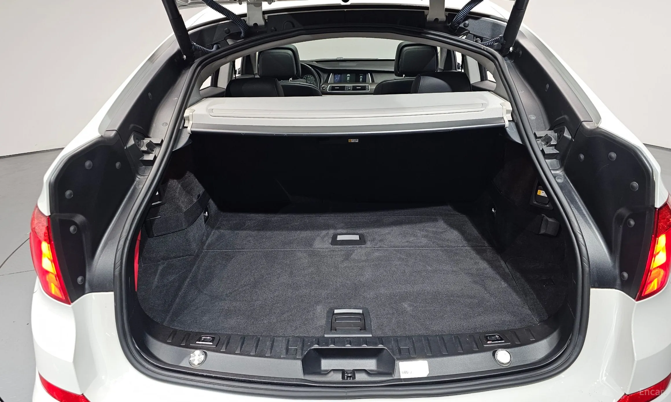 BMW 5 Series GT (F07) превью 20