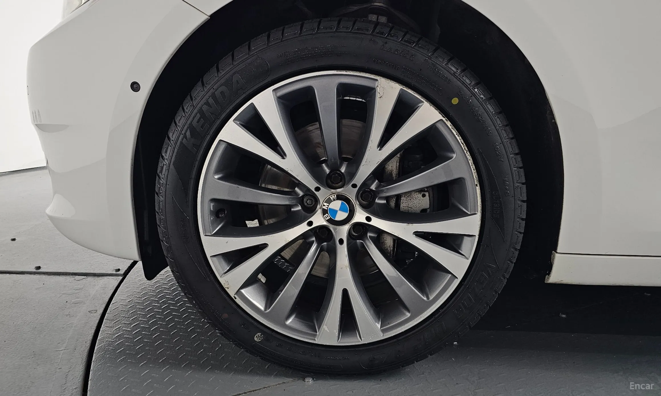 BMW 5 Series GT (F07) превью 5