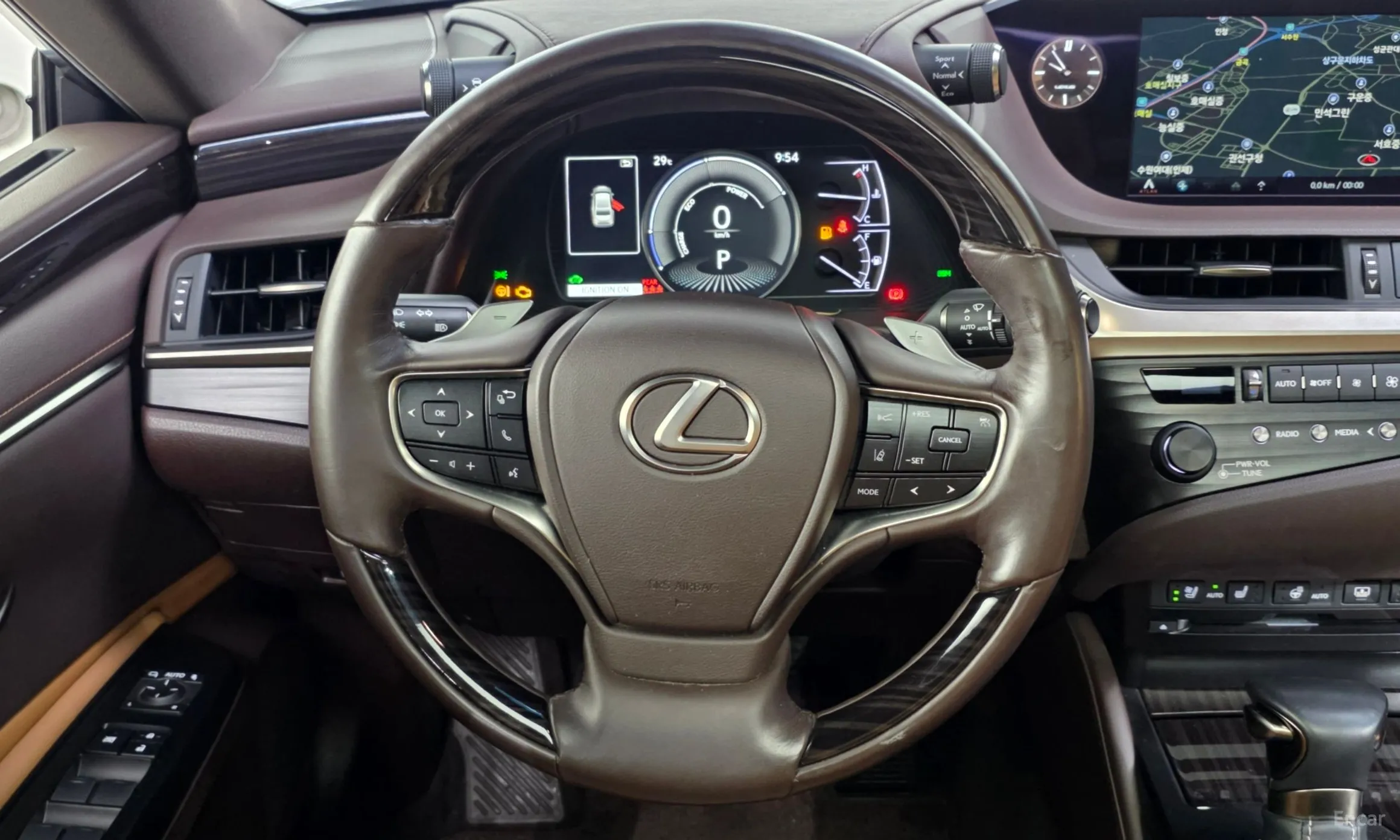 Lexus ES300h 7th Generation превью 13