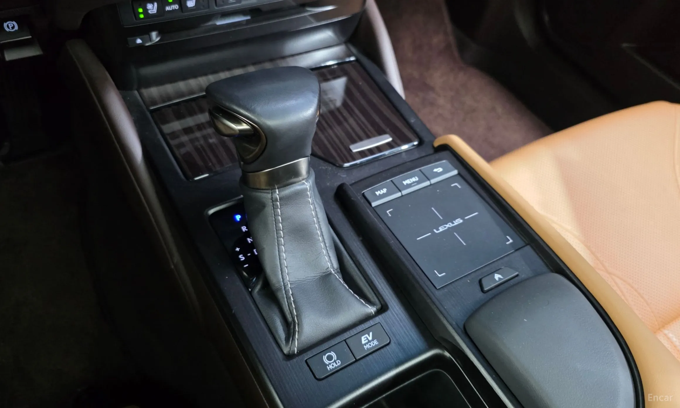 Lexus ES300h 7th Generation превью 9