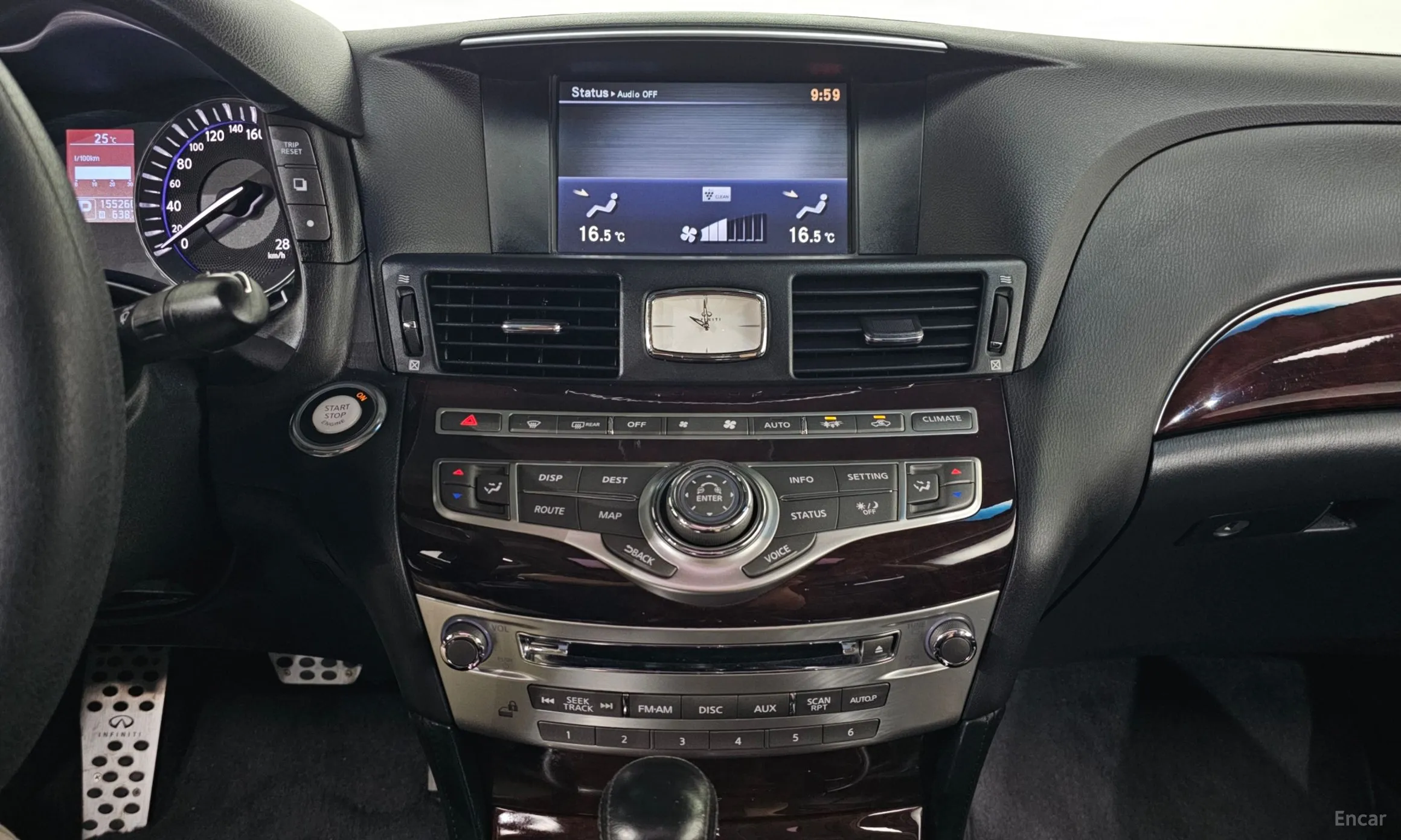 Infiniti M30d превью 14