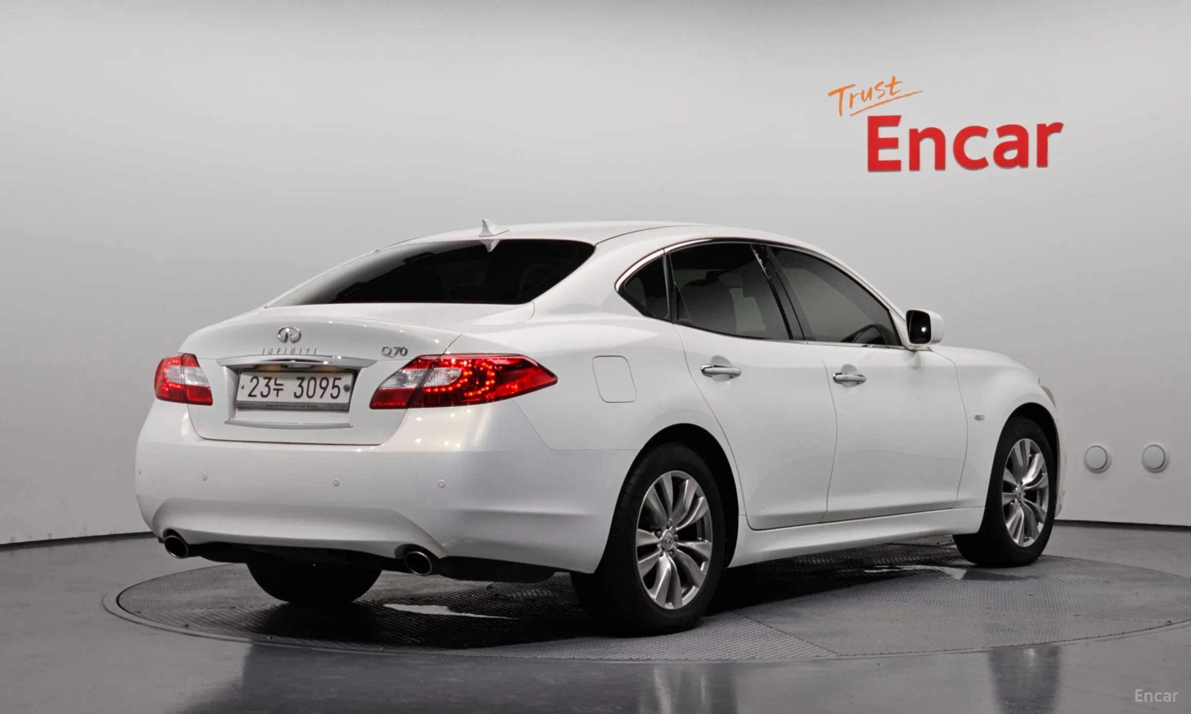 Infiniti M30d