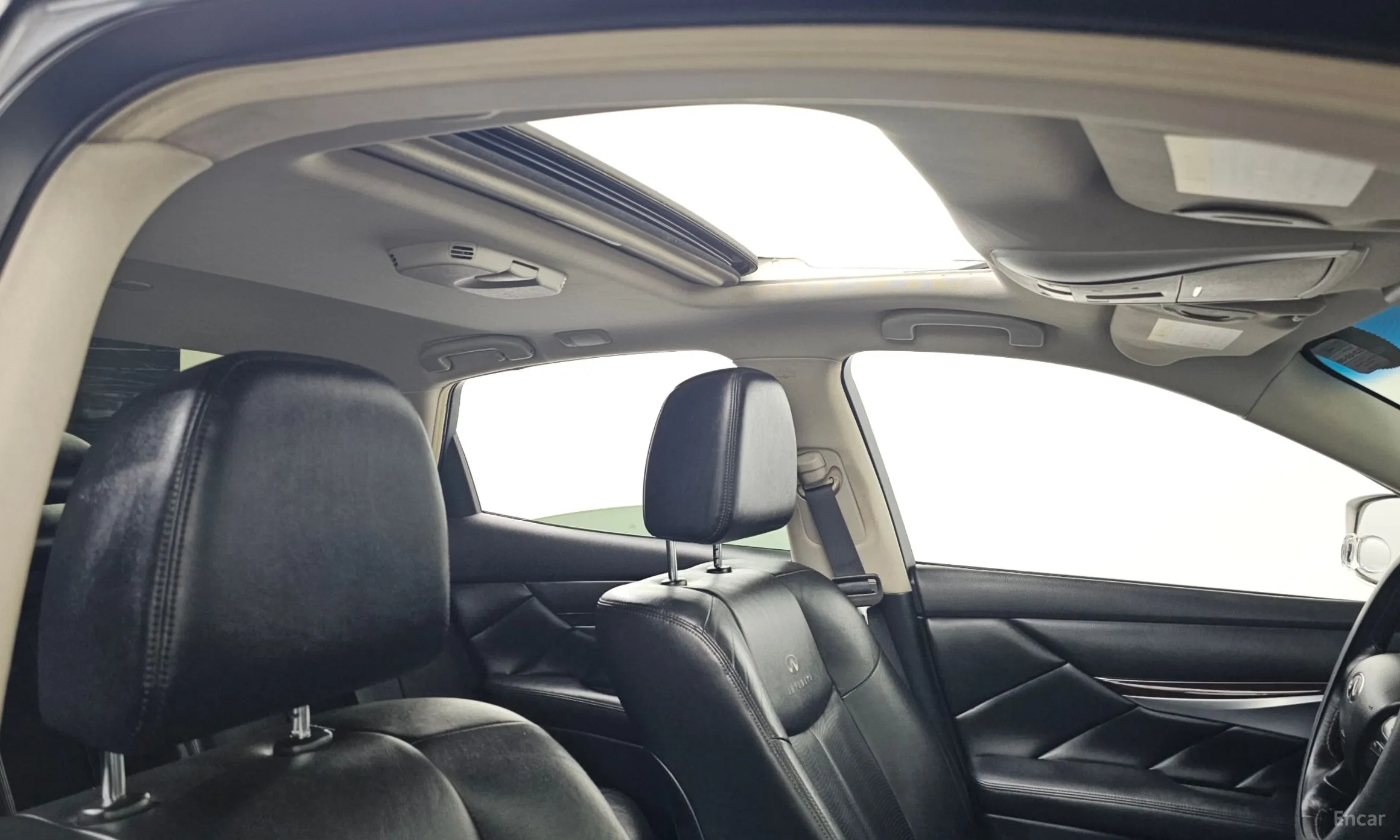 Infiniti M30d превью 17