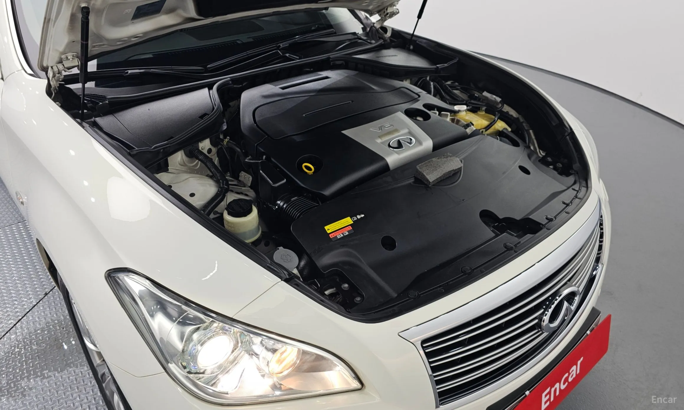 Infiniti M30d превью 6
