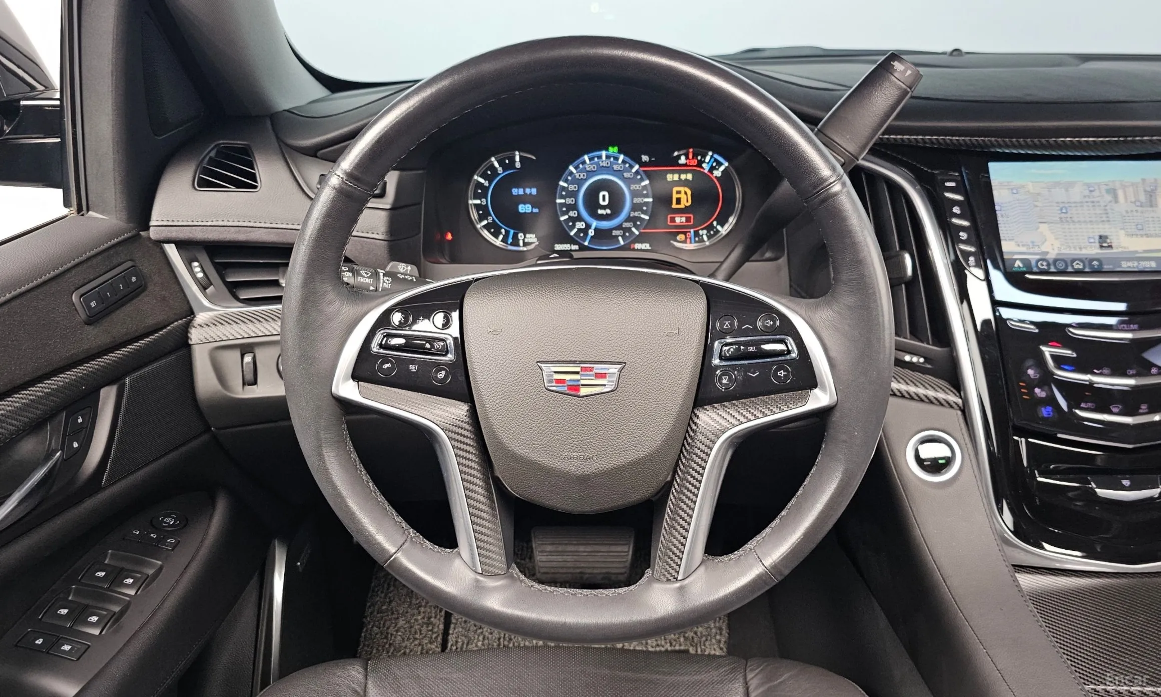 Cadillac Escalade превью 14