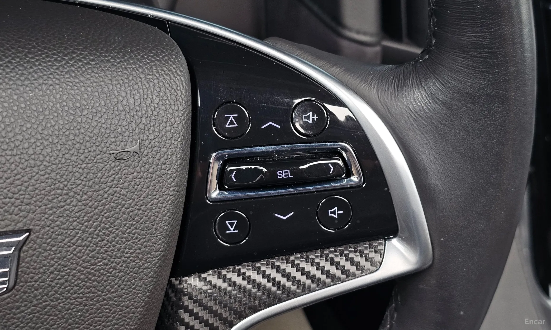 Cadillac Escalade превью 16